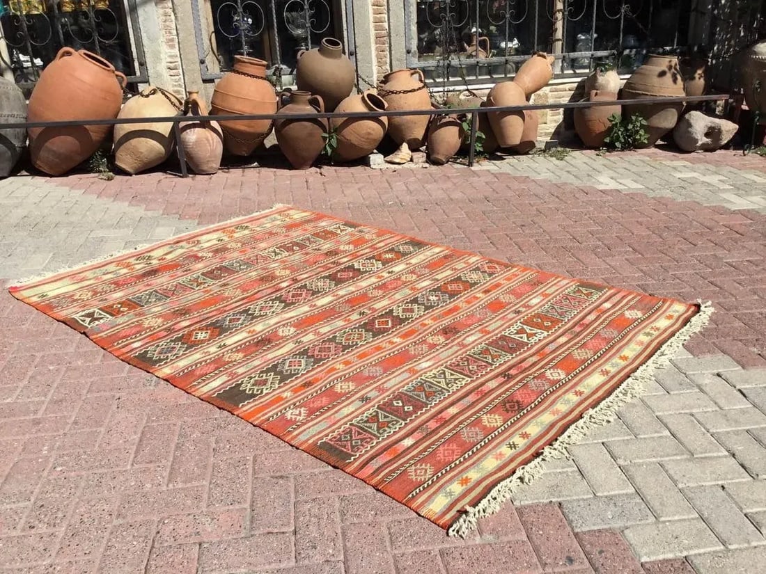 Vintage Turkish Kilim Rug - 60" X 86.5" - 2