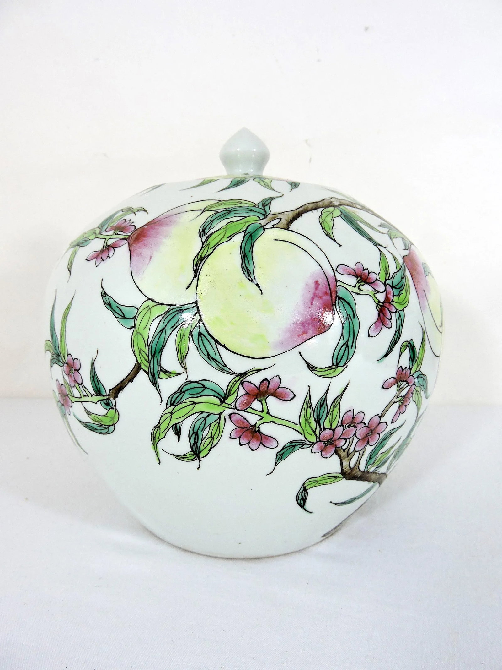 Antique White Porcelain Chinese Ginger Jar With Blossoms & Peaches, Tongzhi Mark. - 5