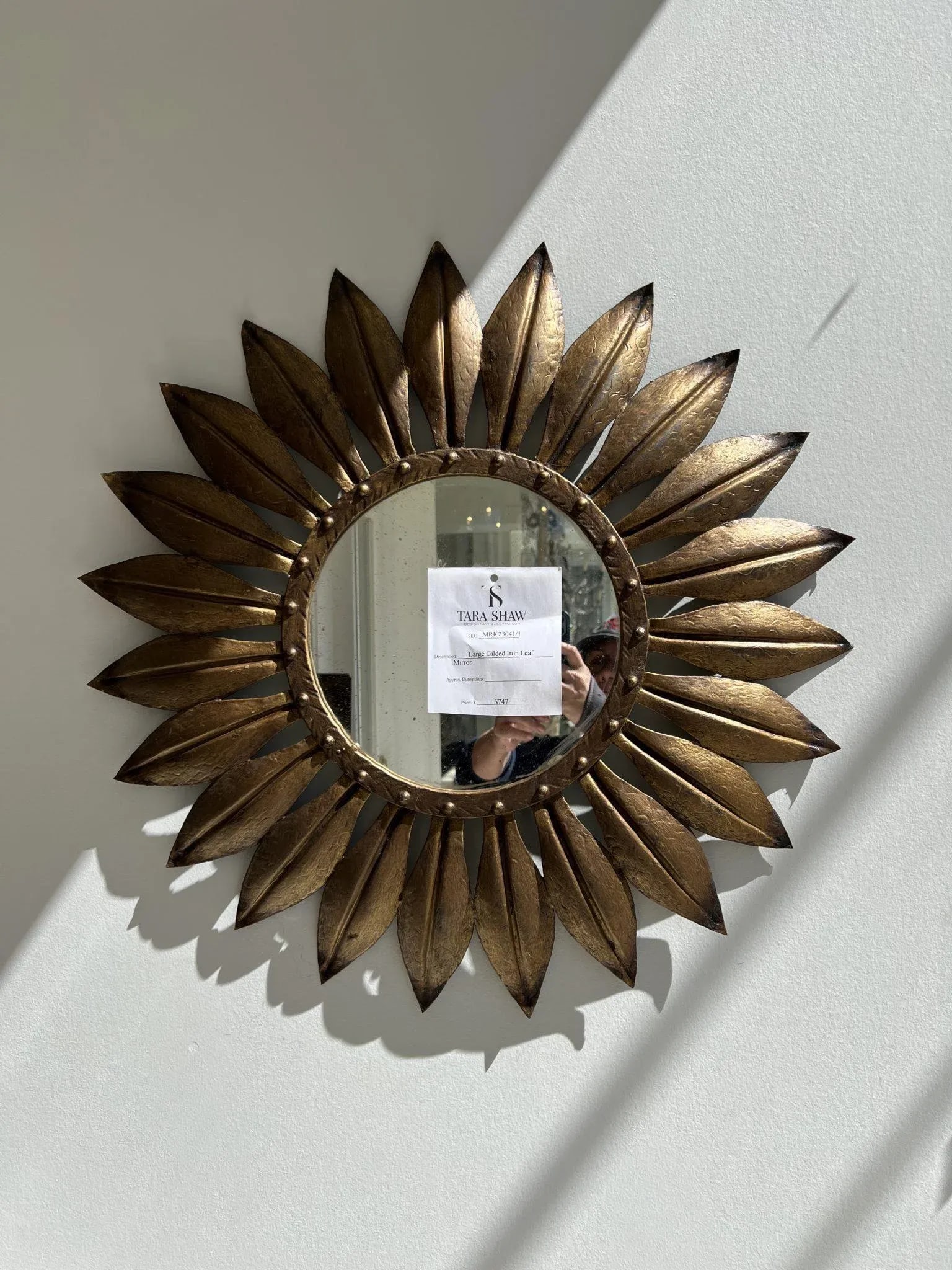 Early 20th Century Large Gilded Iron Leaf Mirror - 5