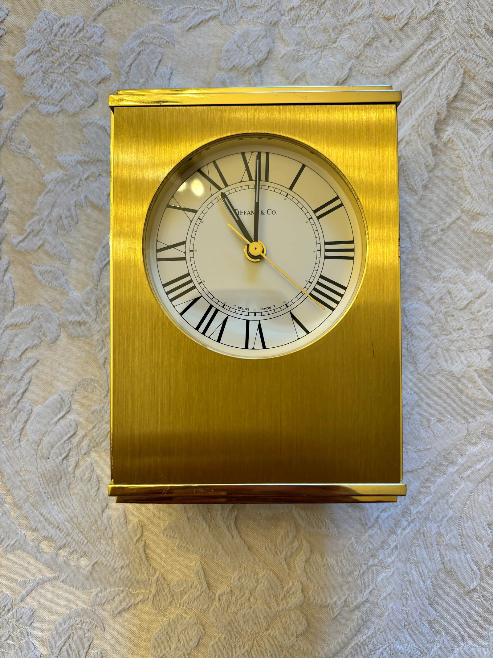 Vintage Tiffany & Co. Swiss Brass Quartz Desk Alarm Clock, Roman Numeral Dial, 1970s - 3