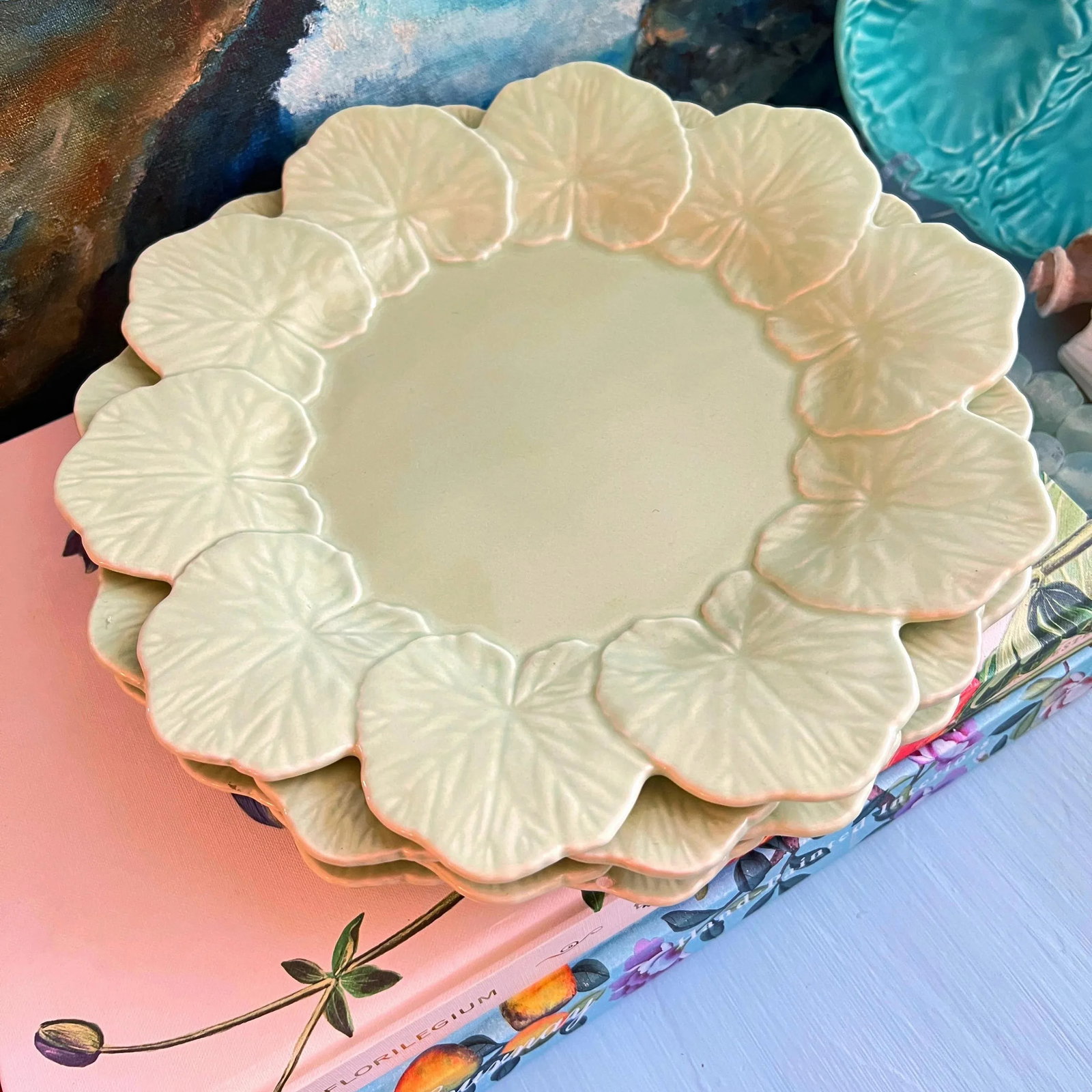 Late 20th Century Sage Green Bordallo Pinheiro Geranium Leaf Plates- Set of 4 - 3