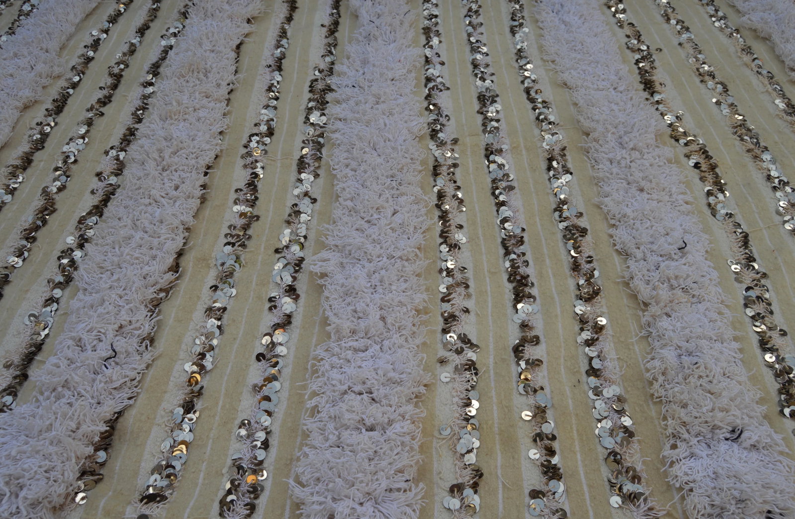 Mid 20th Century Striped Moroccan Berber Wedding Blanket - 3