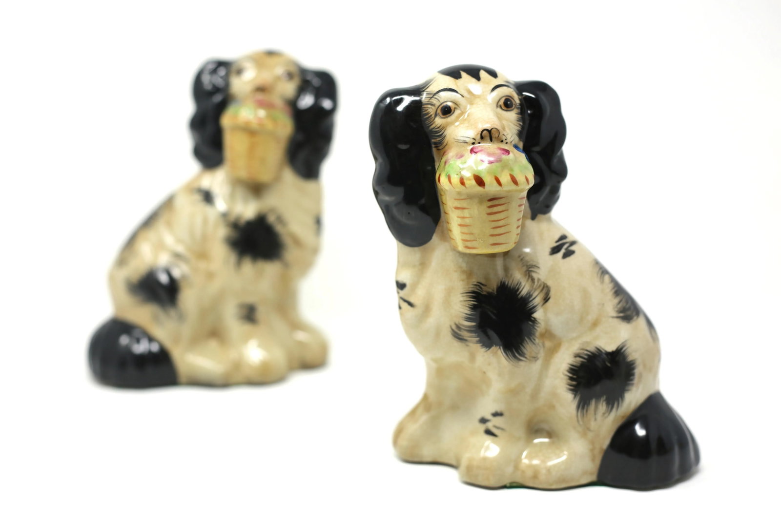 Vintage Staffordshire-Style Cavalier King Spaniel Ceramic Dog Figurines - Set of 2 - 2