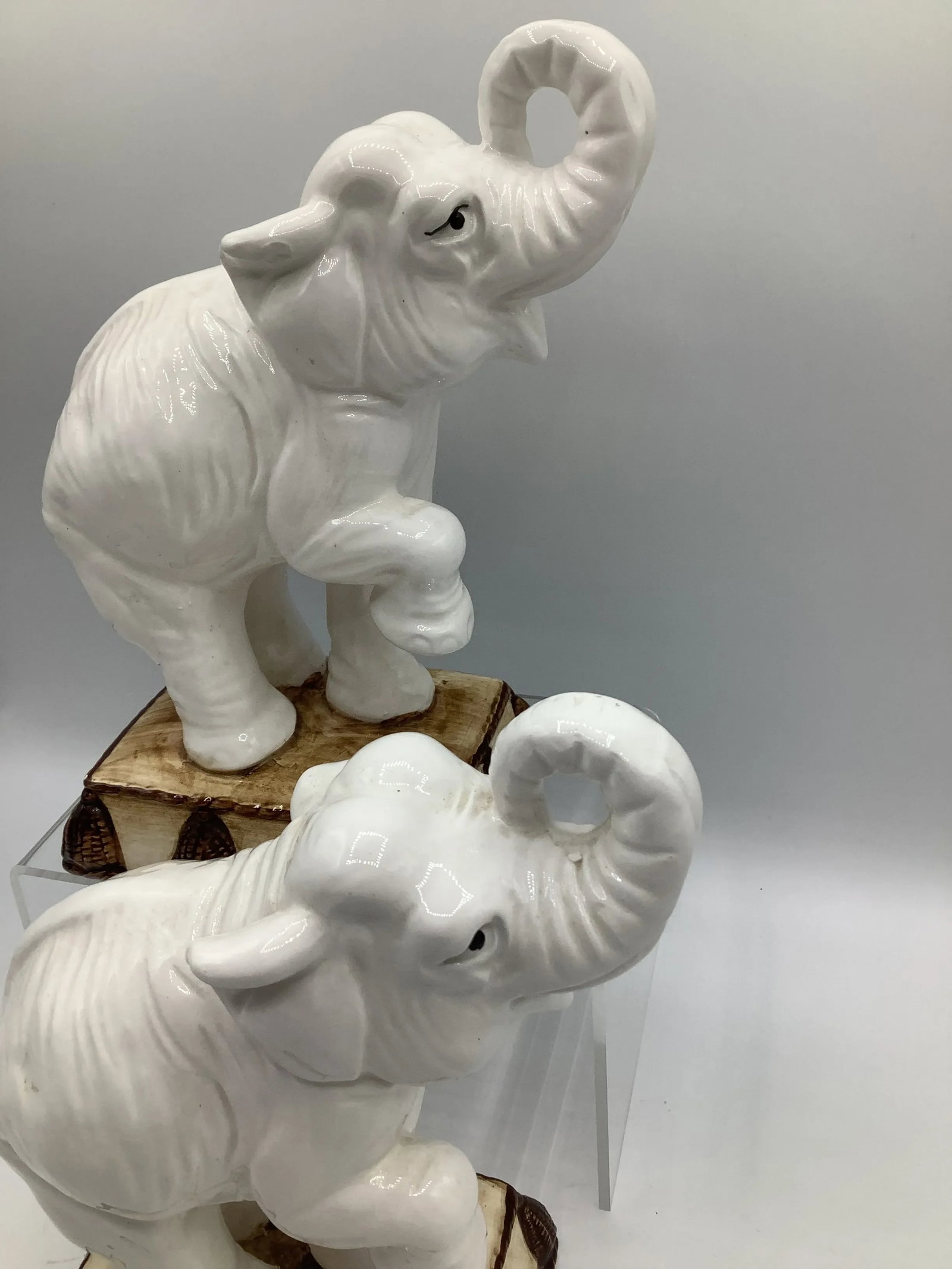 Vintage Fitz and Floyd Ceramic Elephant Bookends - 6