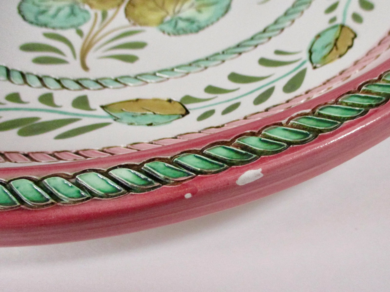 Large Late 20th Century Italian Majolica Decorative Floral Earthenware Plate - 6