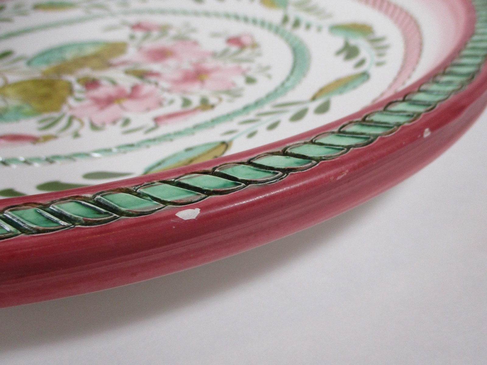 Large Late 20th Century Italian Majolica Decorative Floral Earthenware Plate - 7