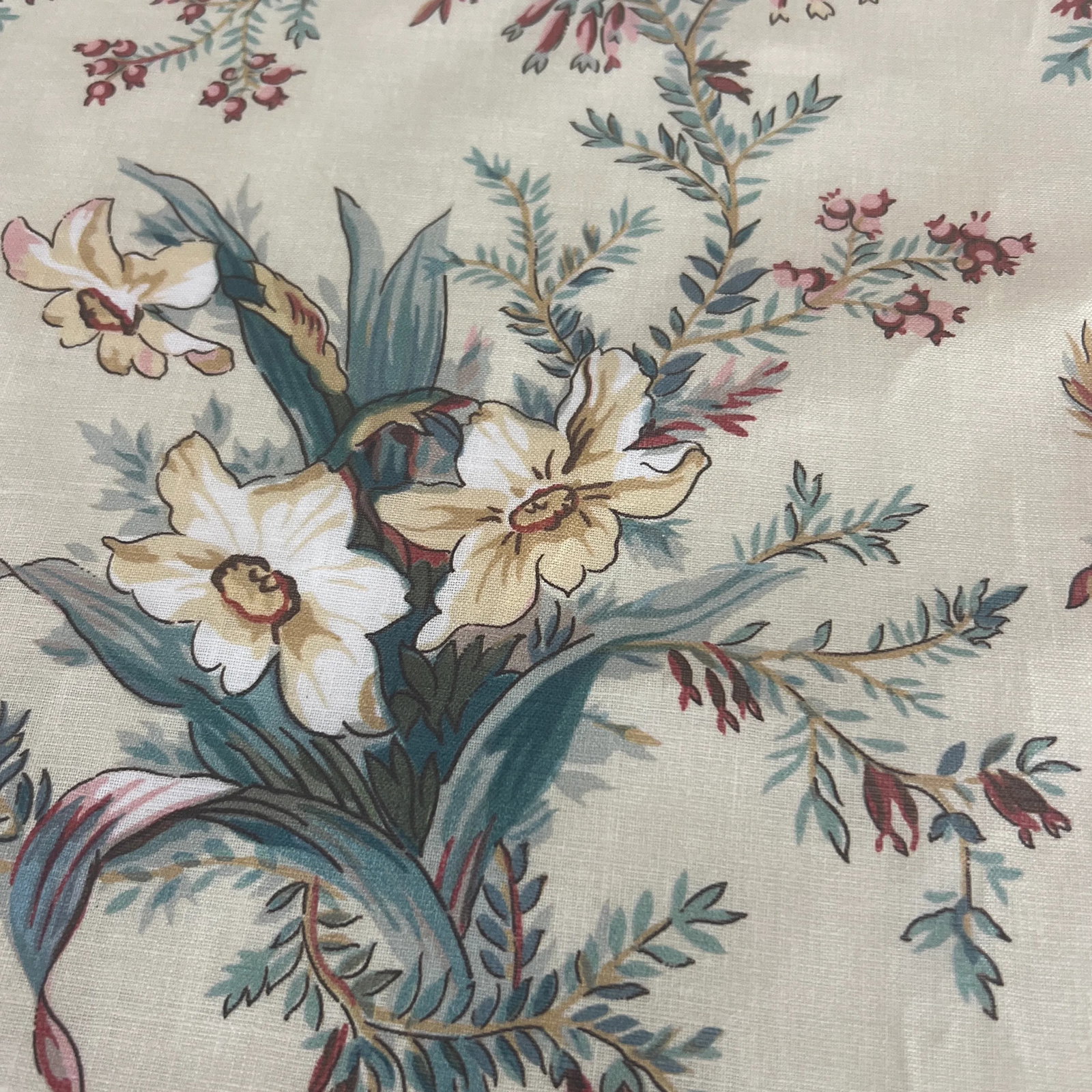 Jean Munro Bowness Lightweight Linen Fabric- 3 1/4 Yards - 3