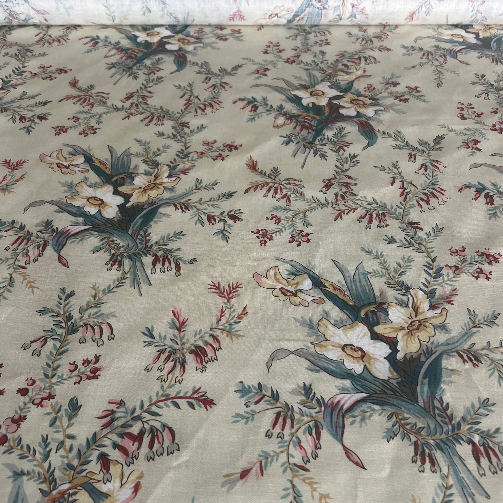 Jean Munro Bowness Lightweight Linen Fabric- 3 1/4 Yards - 6