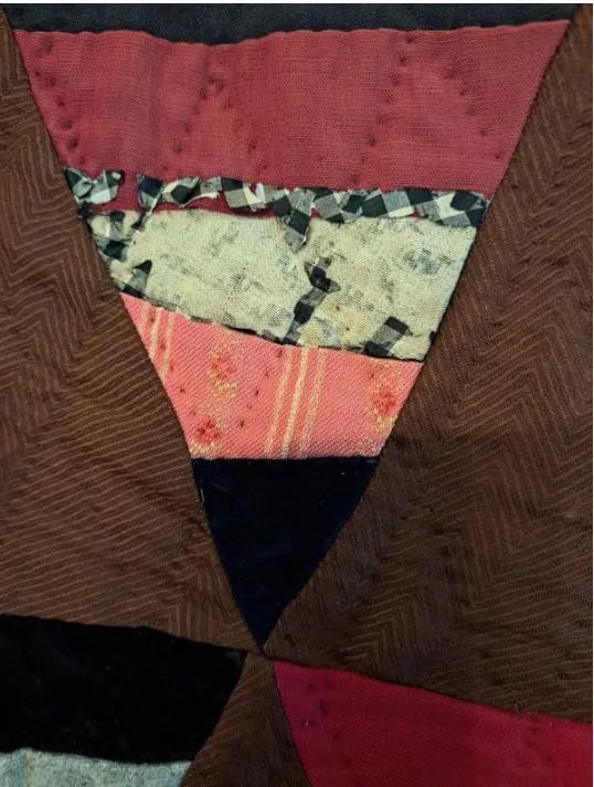 Late 19th Century Mennonite Quilt Roman Stripes Parallel Variation - Hand Pierced - 10