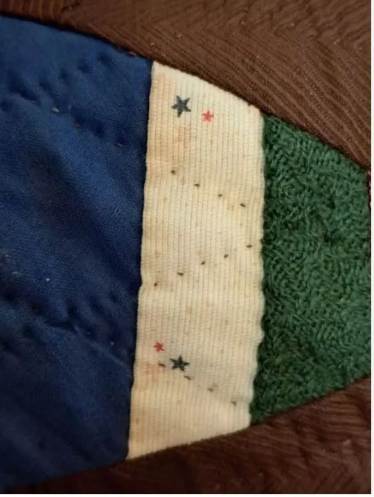Late 19th Century Mennonite Quilt Roman Stripes Parallel Variation - Hand Pierced - 9