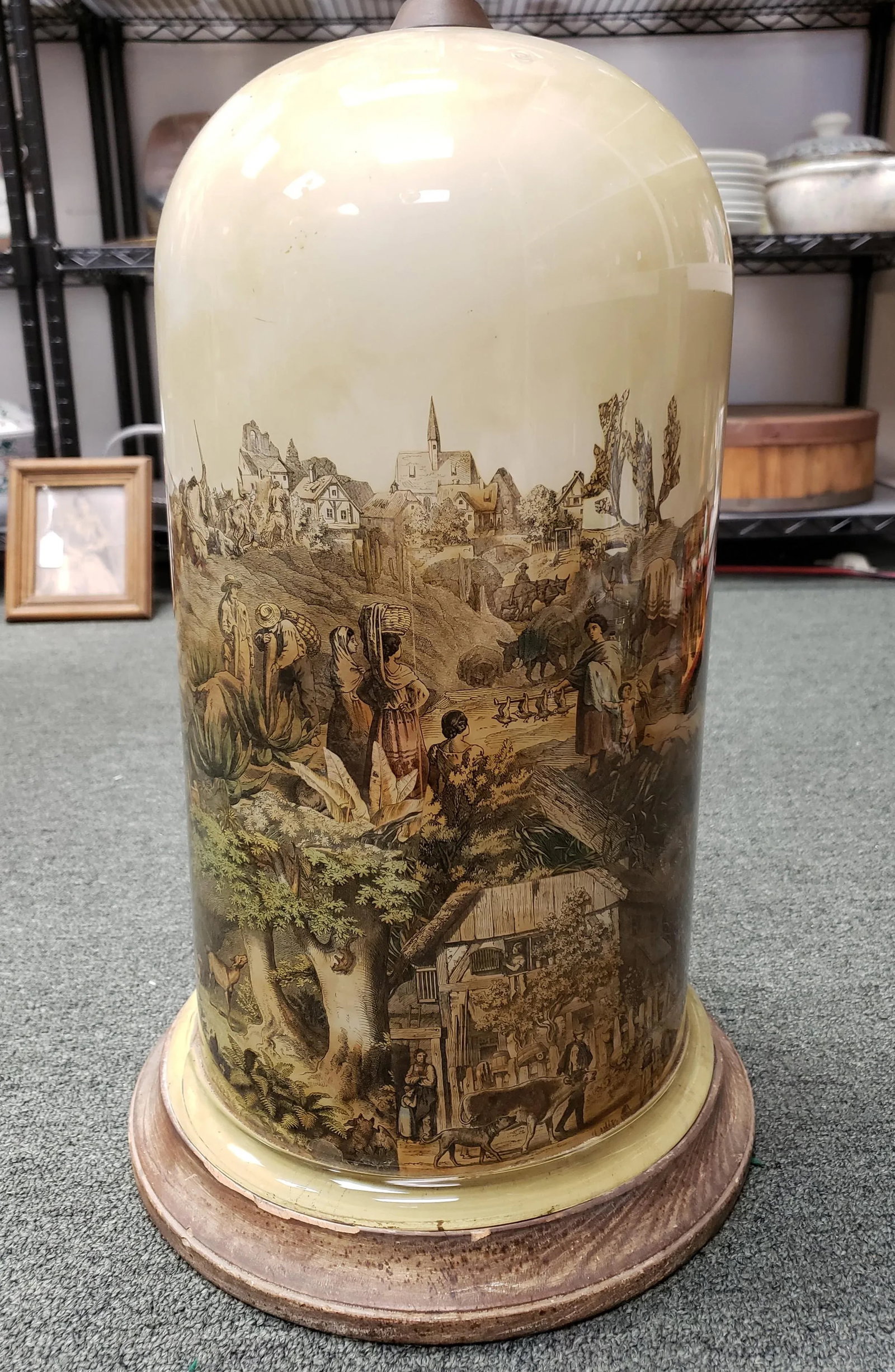 Circa 1930 English Transferware Glass Dome Base Table Lamp With American Western Frontier Motifs - 2