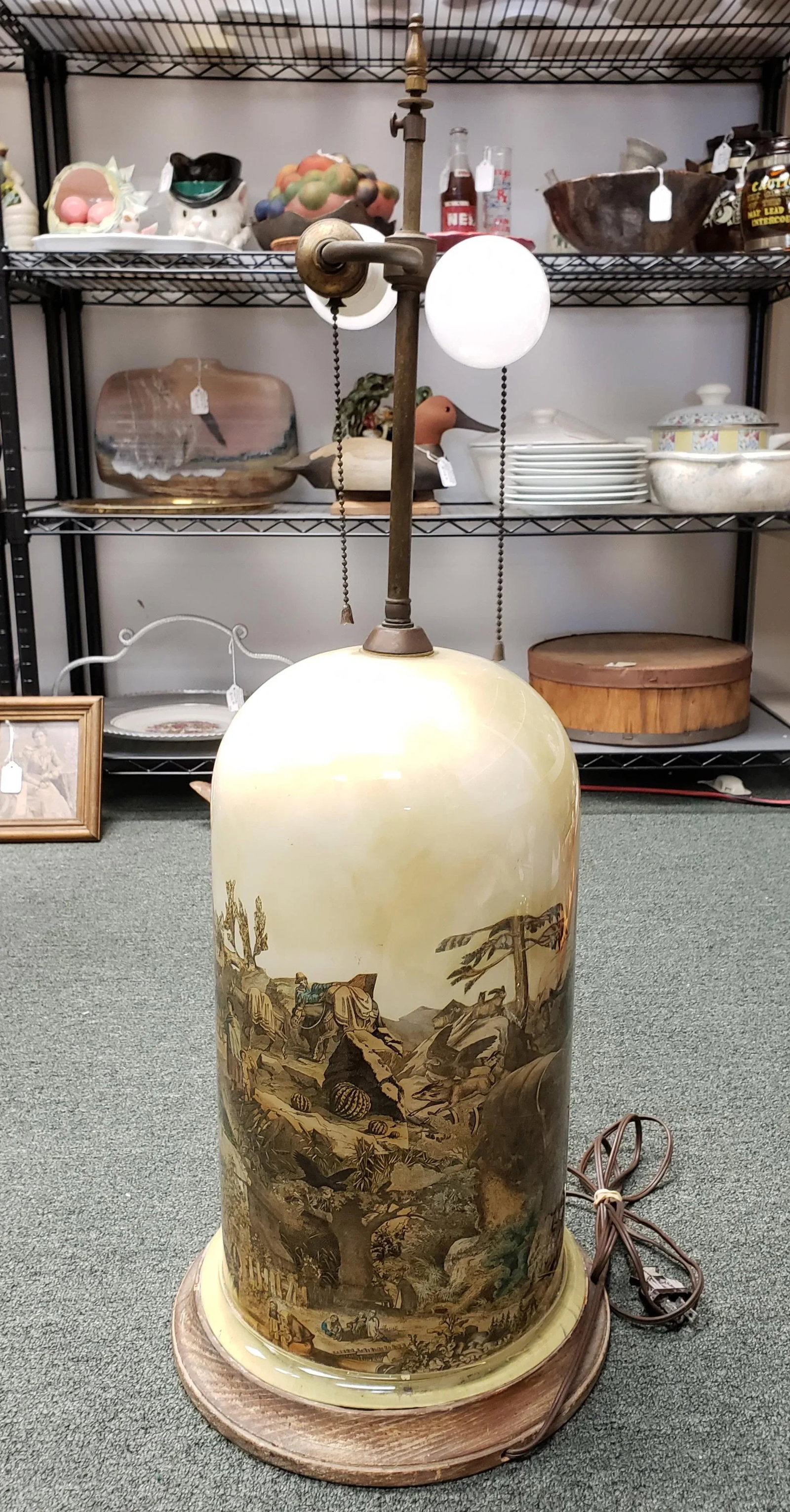 Circa 1930 English Transferware Glass Dome Base Table Lamp With American Western Frontier Motifs - 3
