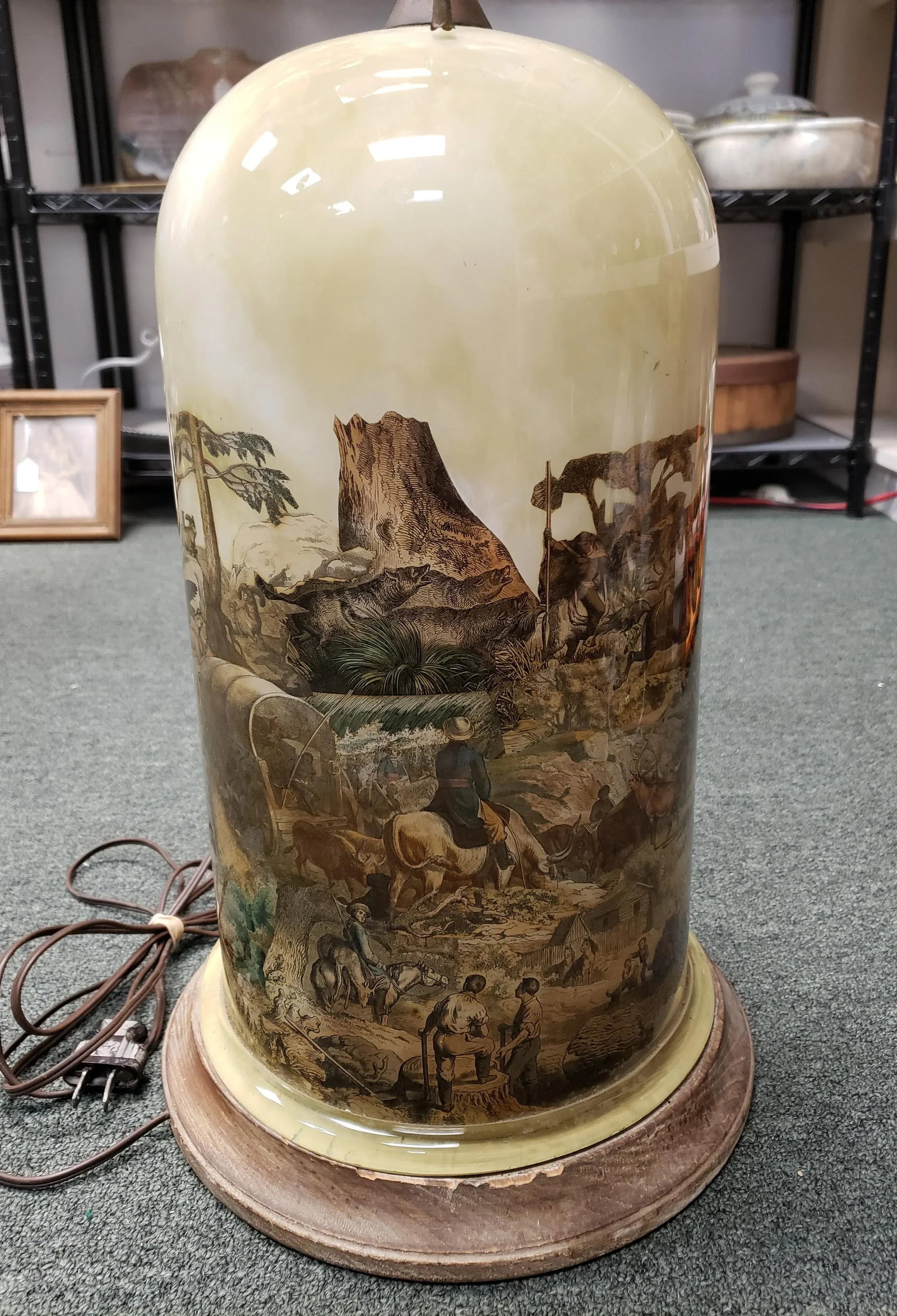 Circa 1930 English Transferware Glass Dome Base Table Lamp With American Western Frontier Motifs - 6