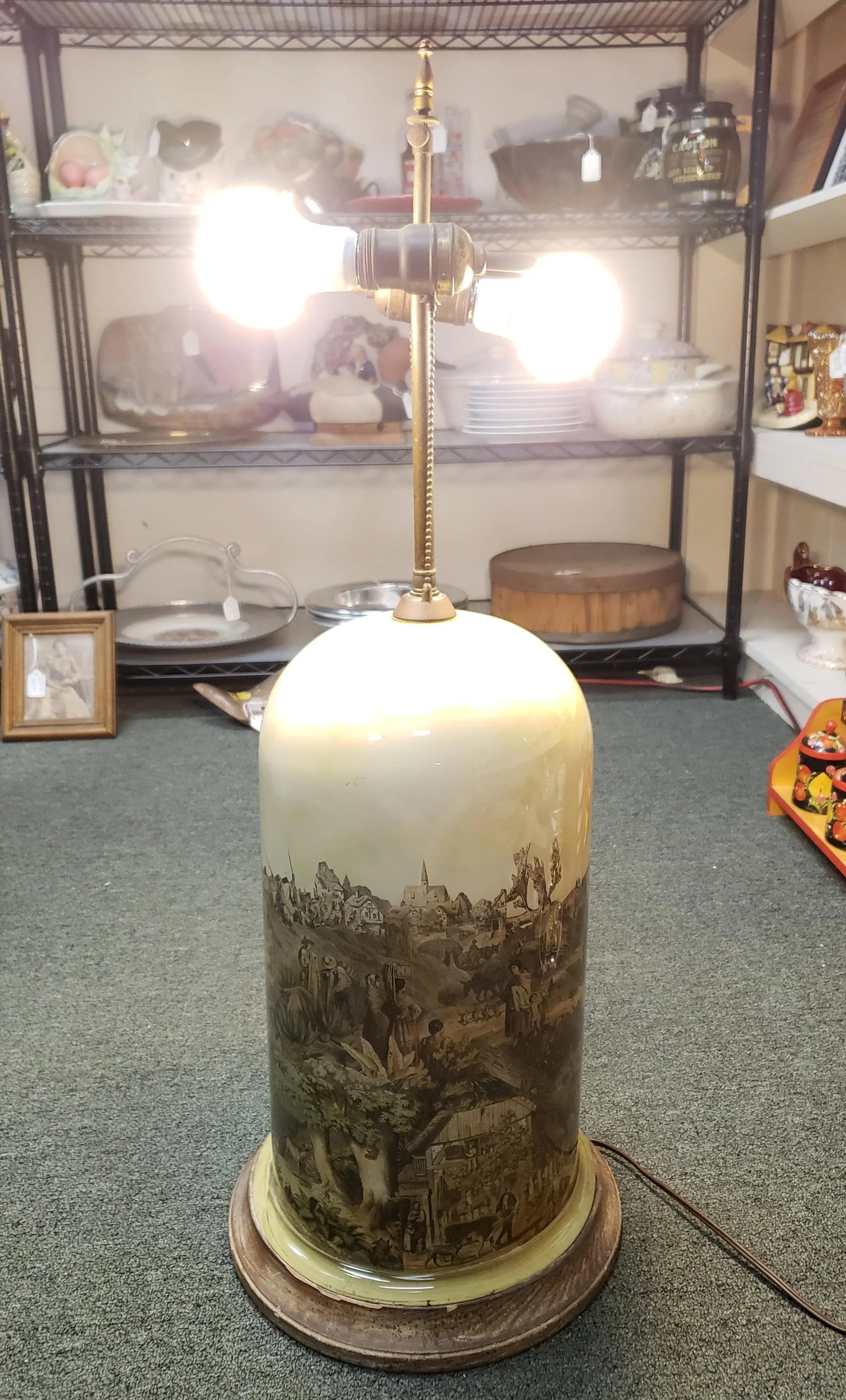 Circa 1930 English Transferware Glass Dome Base Table Lamp With American Western Frontier Motifs - 9