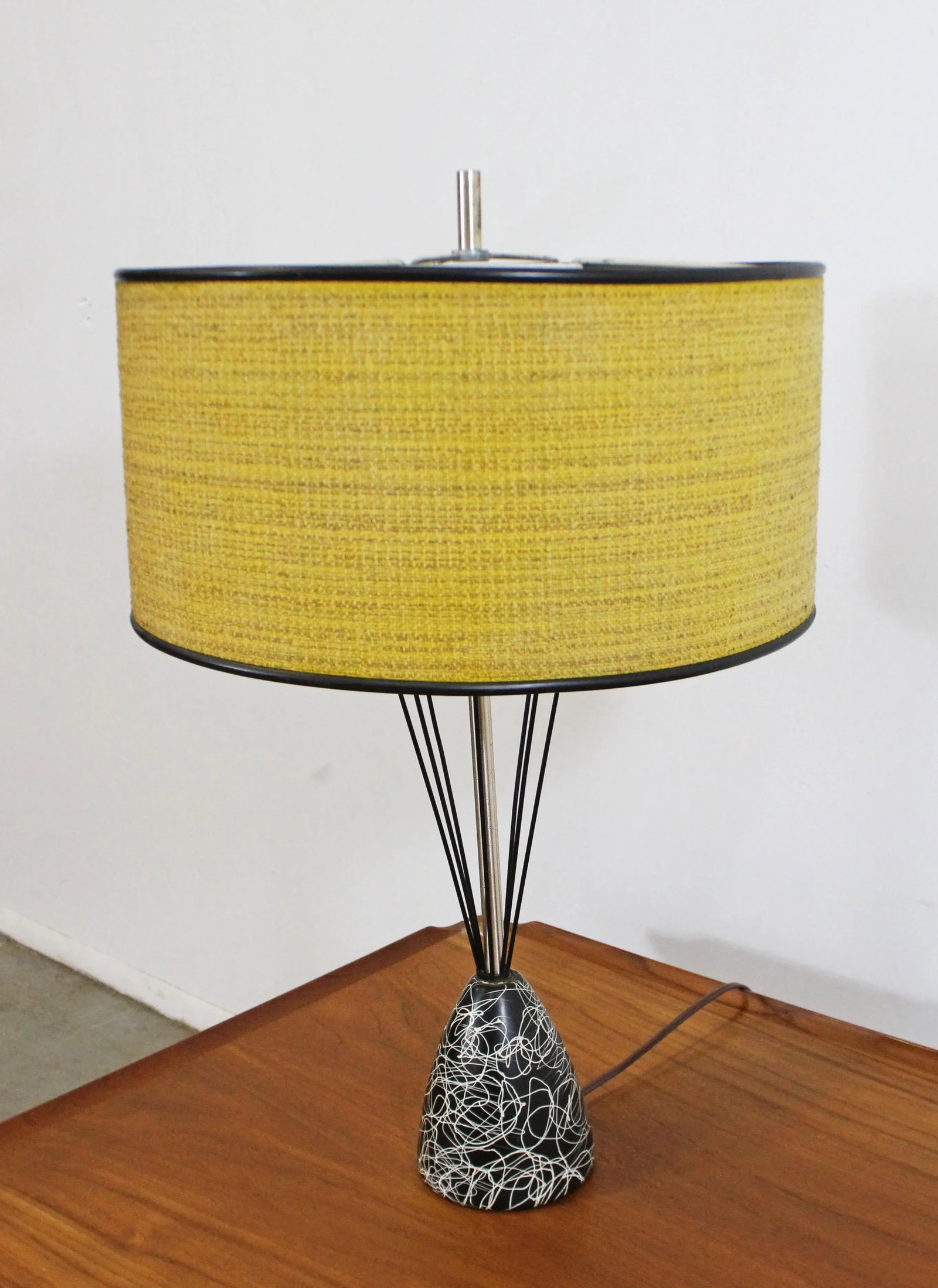 Mid-Century Modern Caged Wire Base Drum Shade Painted Table Lamp - 13