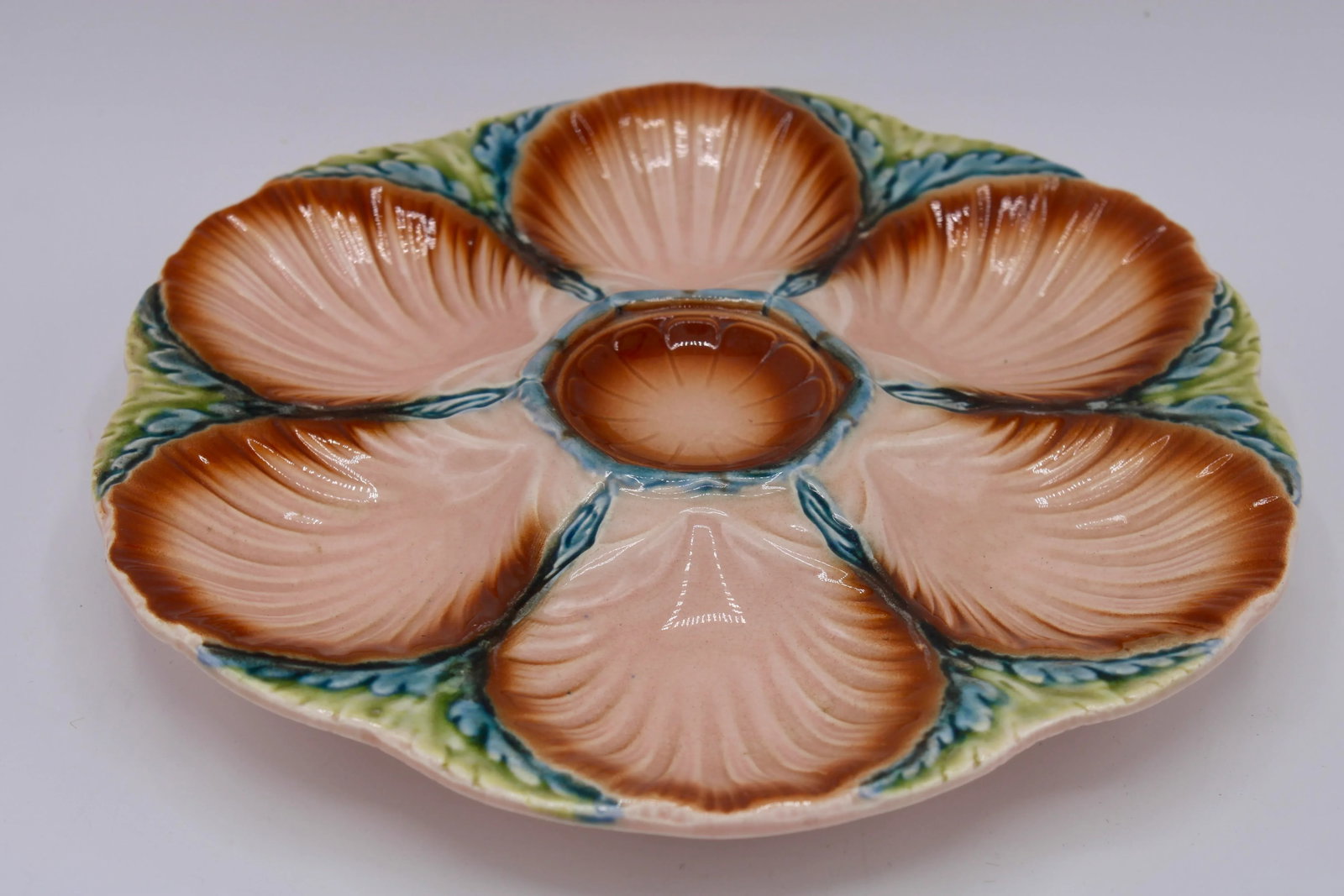 1940s French Art Deco Blue Green and Peach Ceramic Oyster Plate - 6