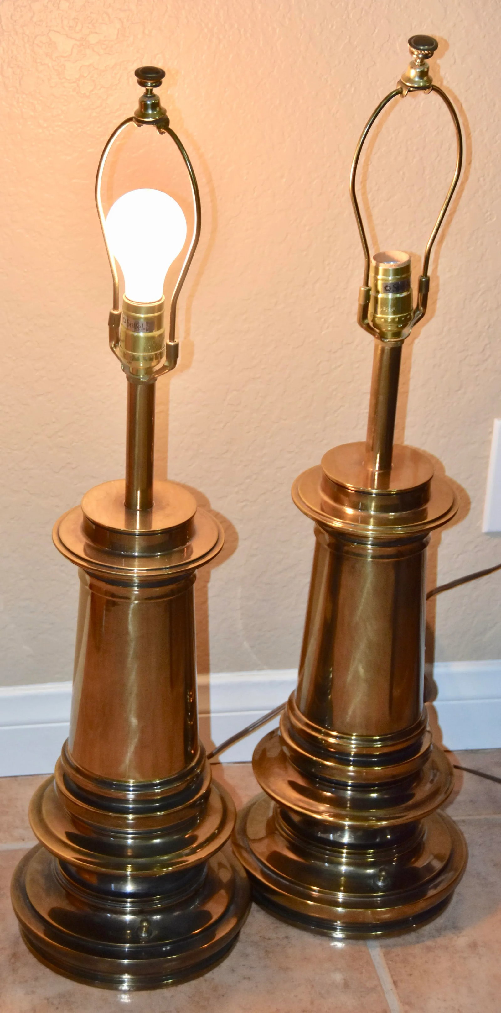 1960s Stiffel Hollywood Regency 3 Way Brass Urn Table Lamps - a Pair - 6