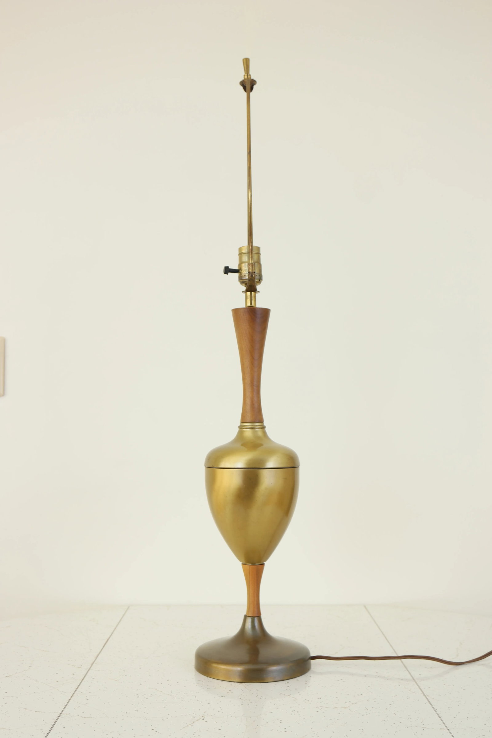 Vintage Brass & Wood Table Lamp - 3