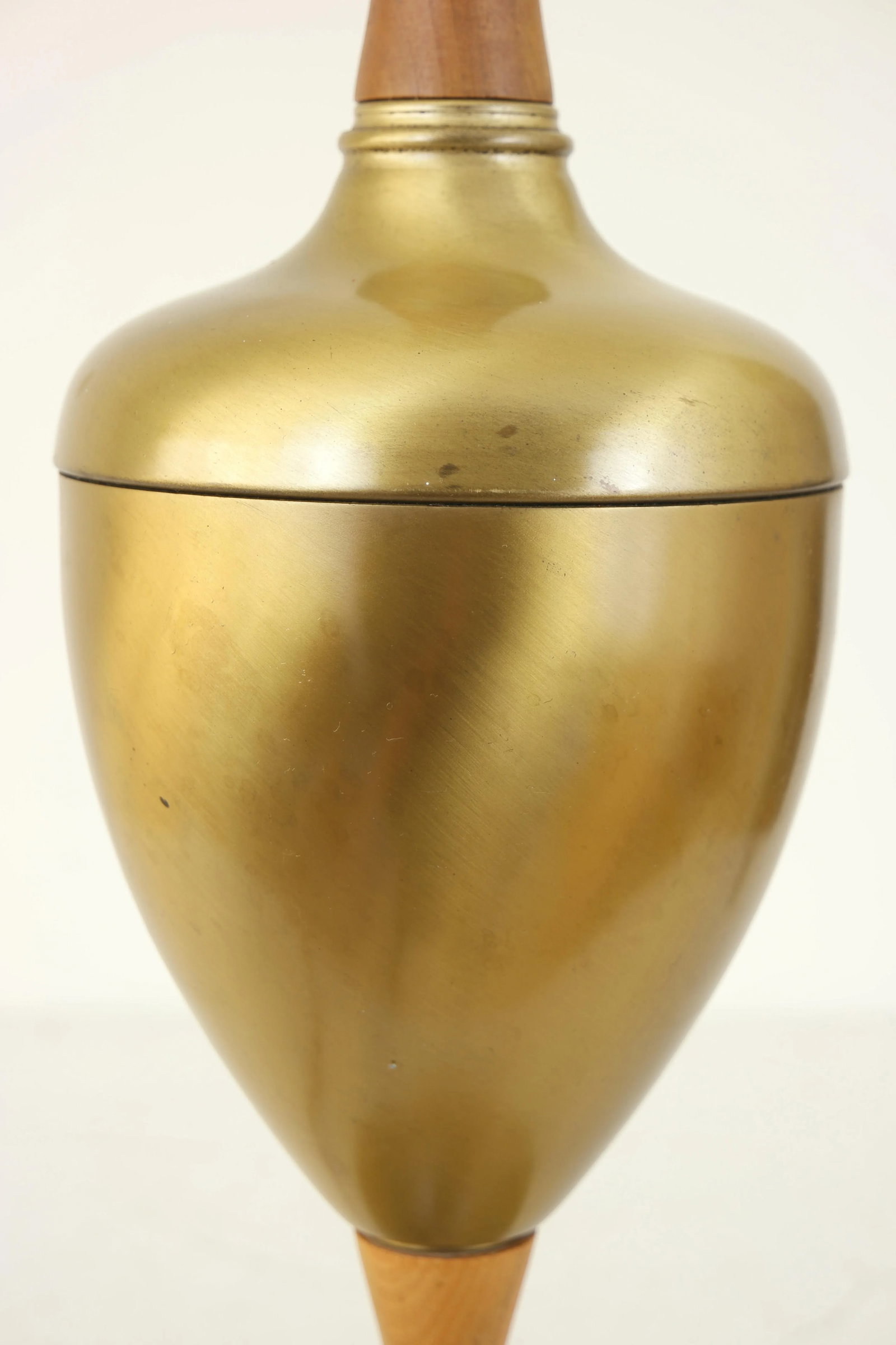 Vintage Brass & Wood Table Lamp - 8