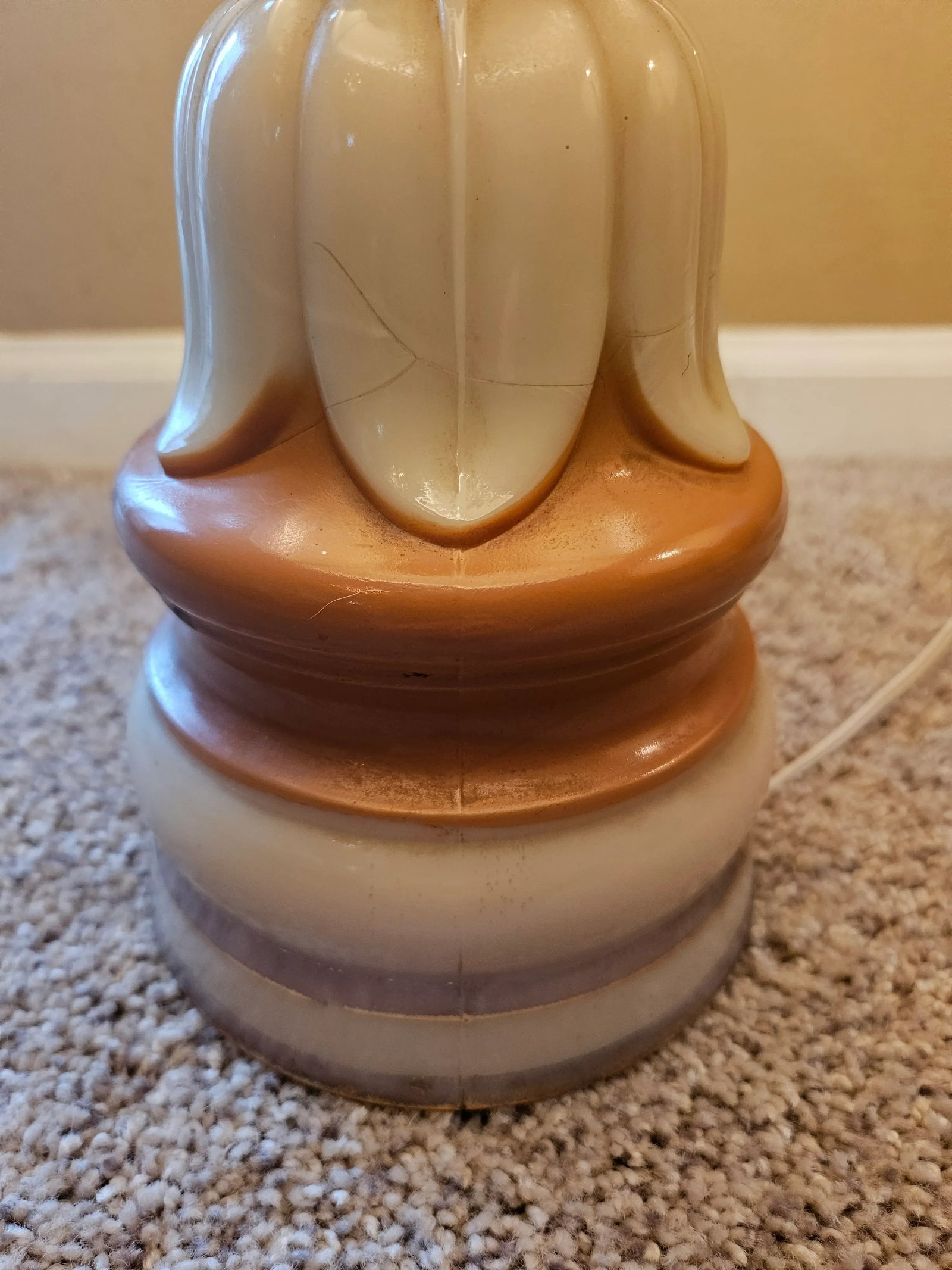 Vintage Art Deco Aladdin Attributed Alacite Grass Table Lamps - a Pair - 6