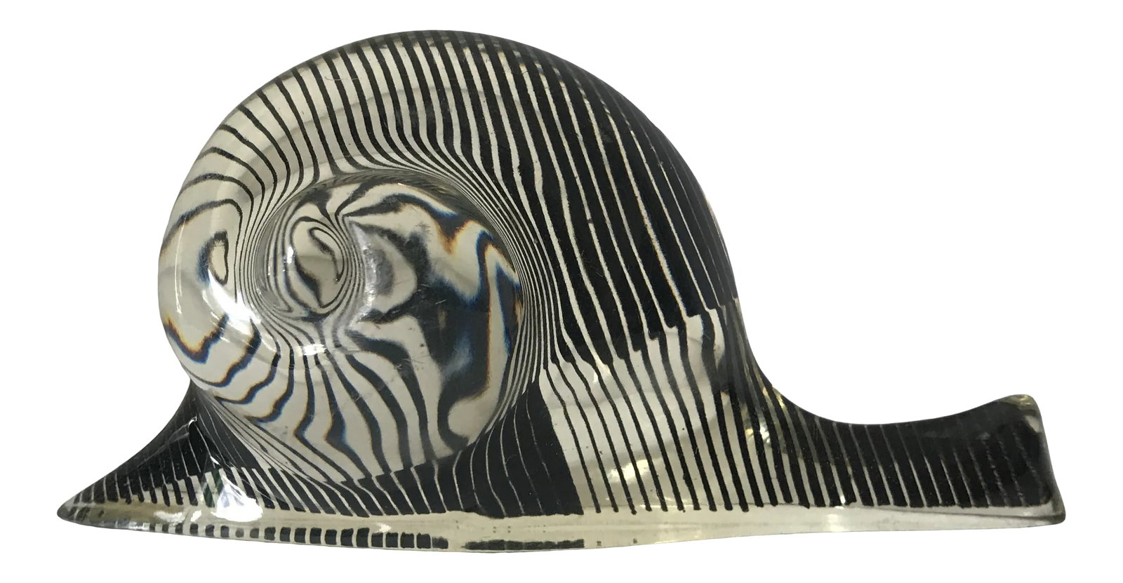 Abraham Palatnik Snail: Mid century lucite op art snail figure by Abraham Palatnik. Made in Brazil Condition: Alterations: Original Condition Unaltered Imperfections: Some Imperfections Condition Notes: Light yellowing consi