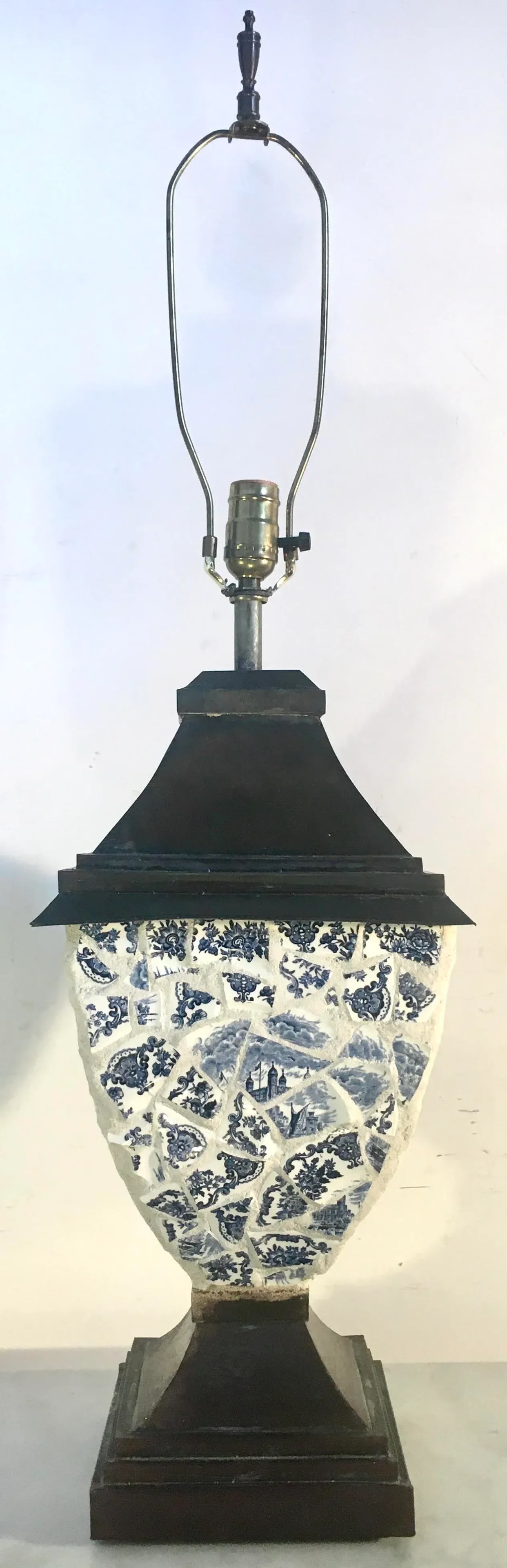 French Country Style Broken Delft China Mosaic Table Lamp - 13