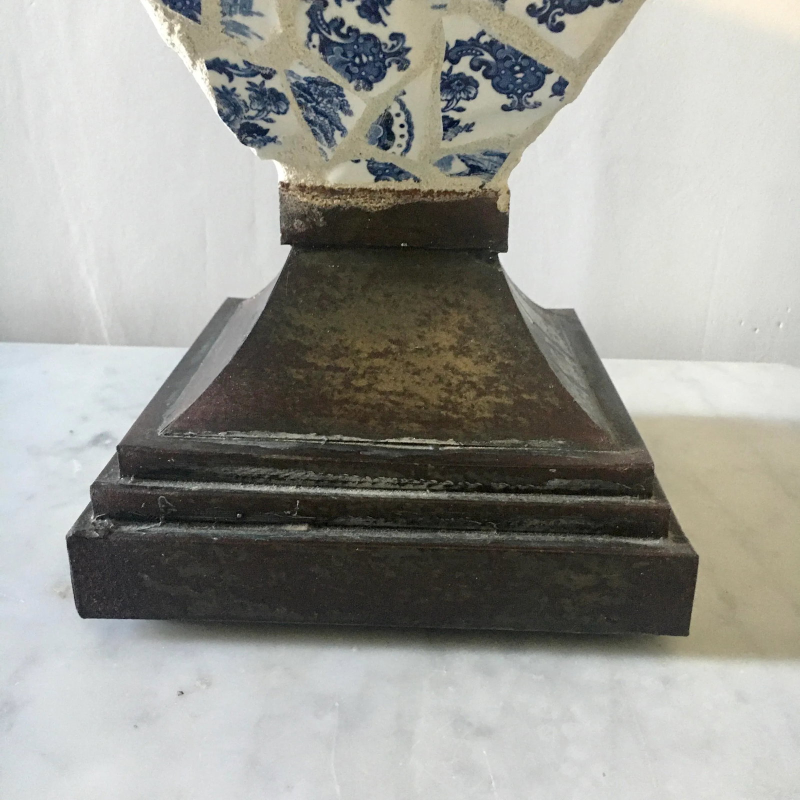 French Country Style Broken Delft China Mosaic Table Lamp - 3