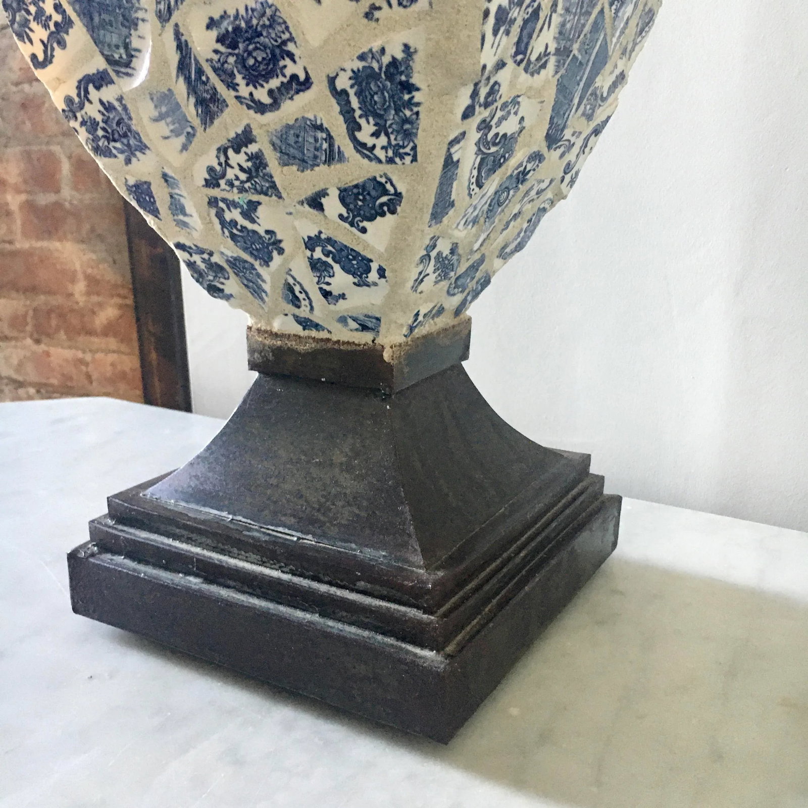 French Country Style Broken Delft China Mosaic Table Lamp - 4