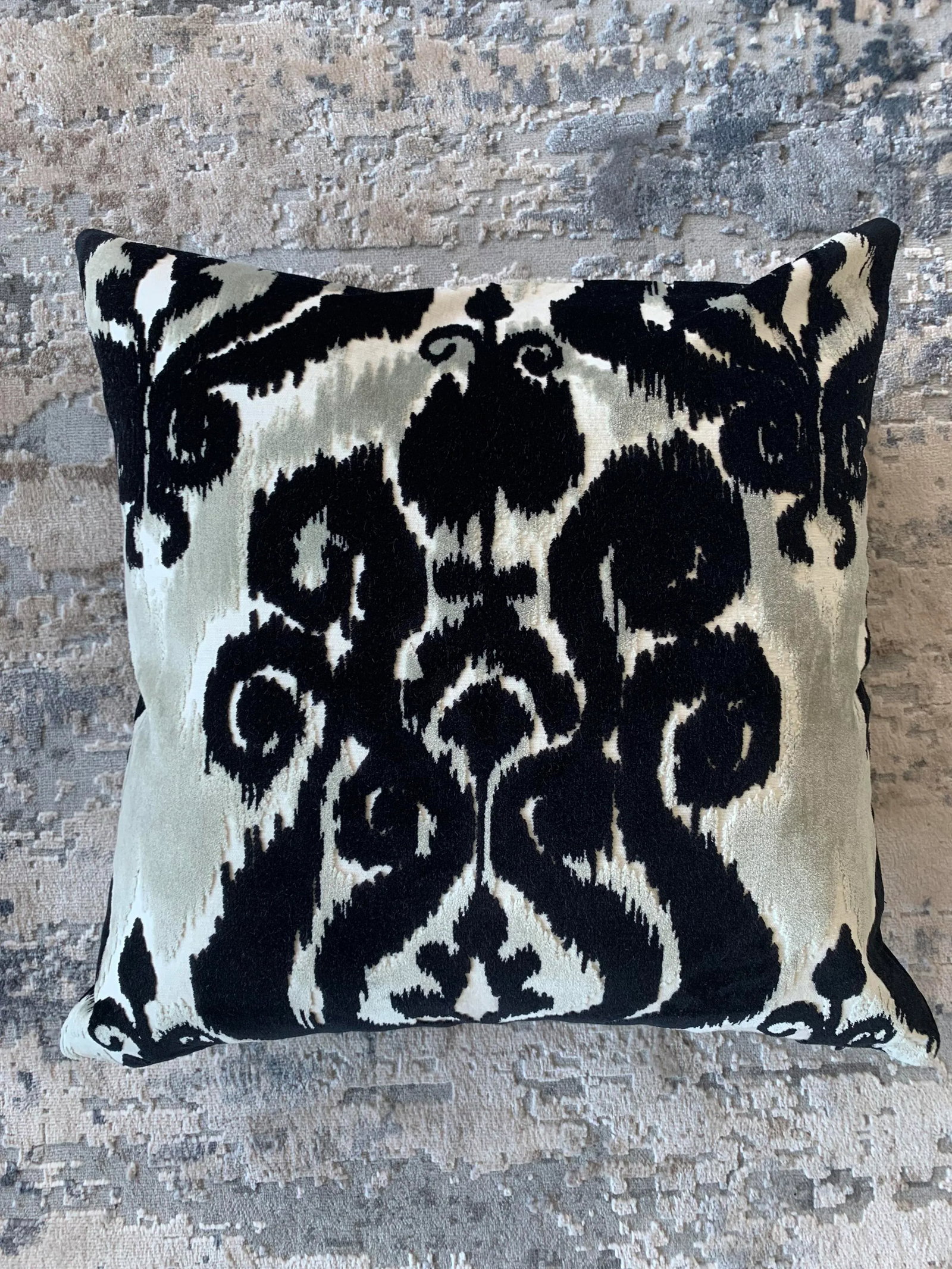 FirmaMenta Italian Black and White Ikat Velvet Pillow - 7