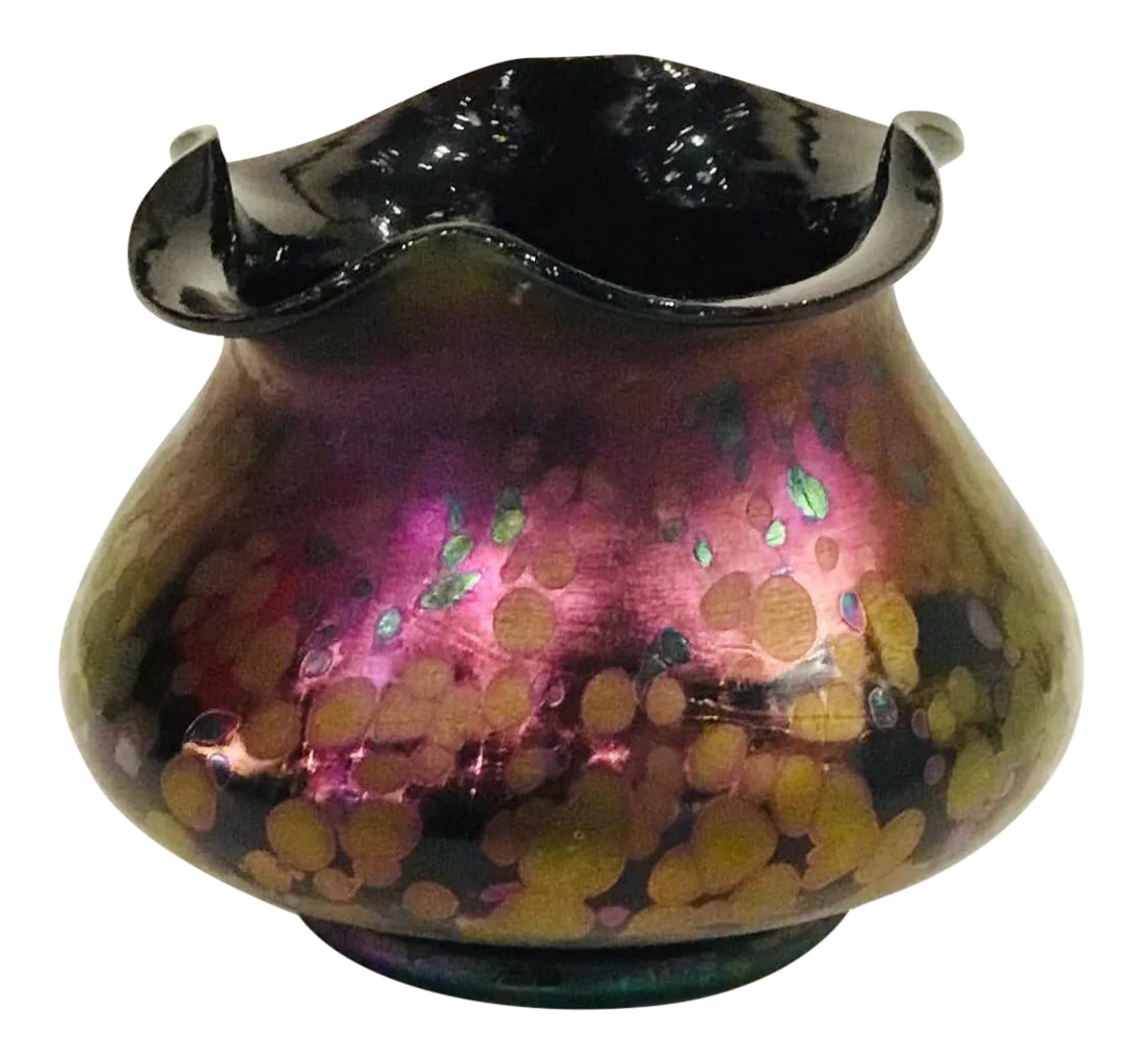 Loetz Turn of the Century Oil Spot Art Glass Vase: Beautiful Loetz Turn of The Century Oil Spot Art Glass Vase, curvy scalloped top, Circa Early 1900's Condition: Alterations: Original Condition Unaltered Imperfections: Some Imperfections Condition