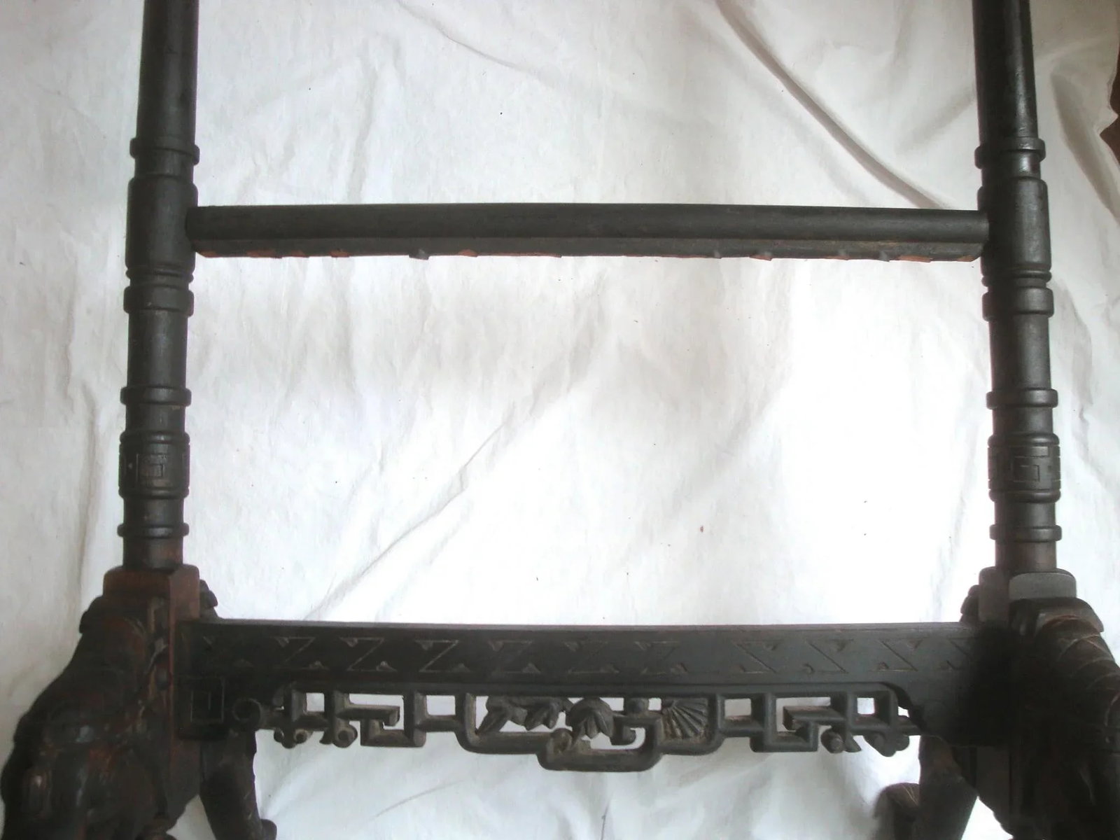 19th C. Chinoiserie Elephant Carving Wood Fire Screen - 4