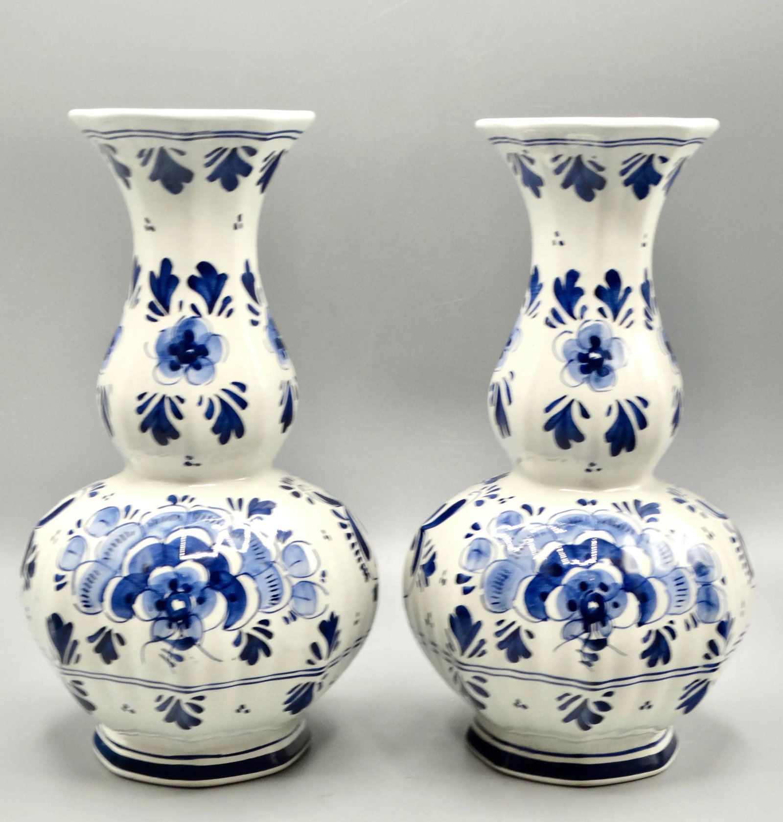 Lobed Bulbous Dutch Delft Vases Hand Painted, a Matched Pair - 2