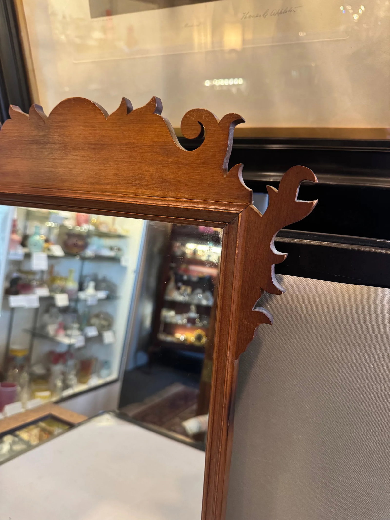 Antique Chippendale Style Wall Mirror - 9