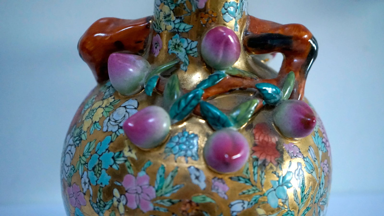 Vintage Chinese Thousand Flowers Gilt Globular Vase - 3