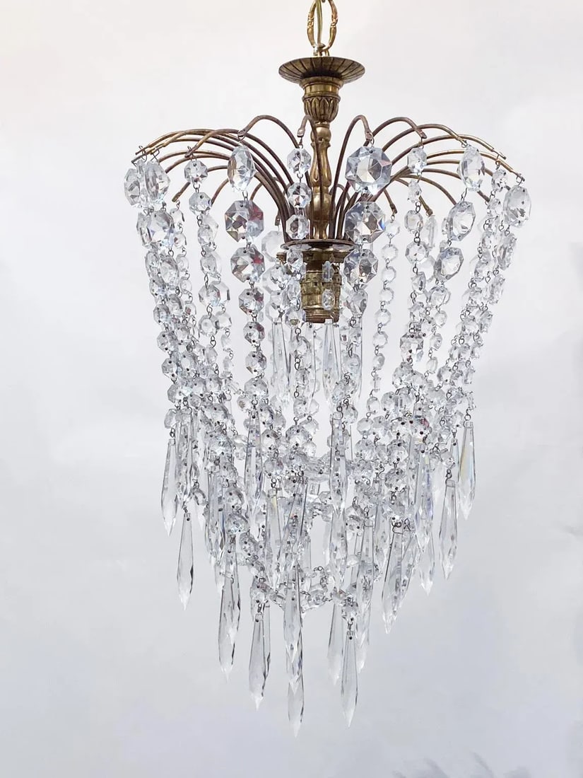 1960s Parachute Chandelier With Graduated Chain Crystals - 5