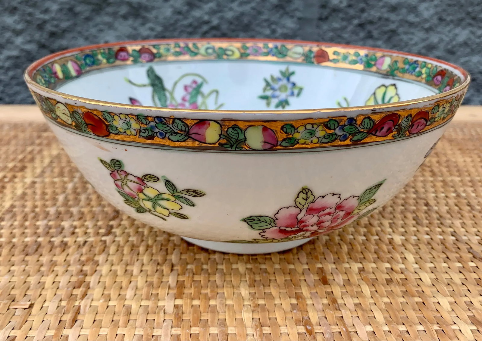 Asian Famille Rose Floral Painted Porcelain Bowl With Gilt Accents - 3