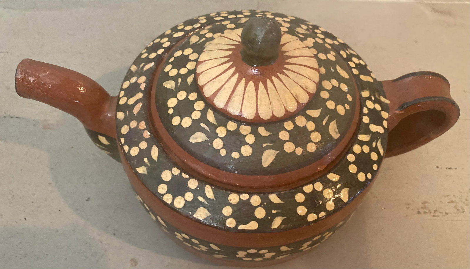 Mid 20th Century Mexican Bandera Ware Decorated Teapot - 2