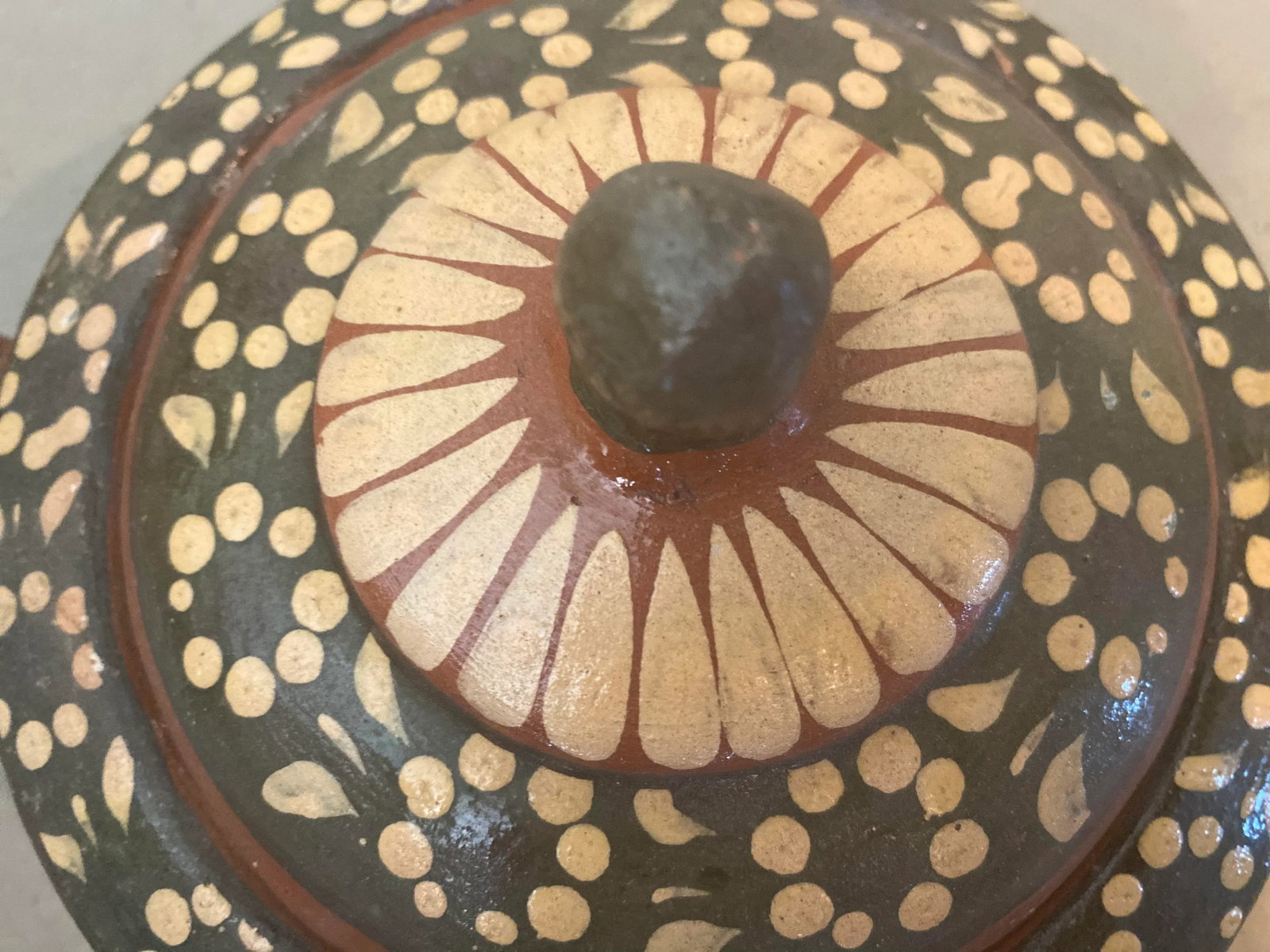 Mid 20th Century Mexican Bandera Ware Decorated Teapot - 4
