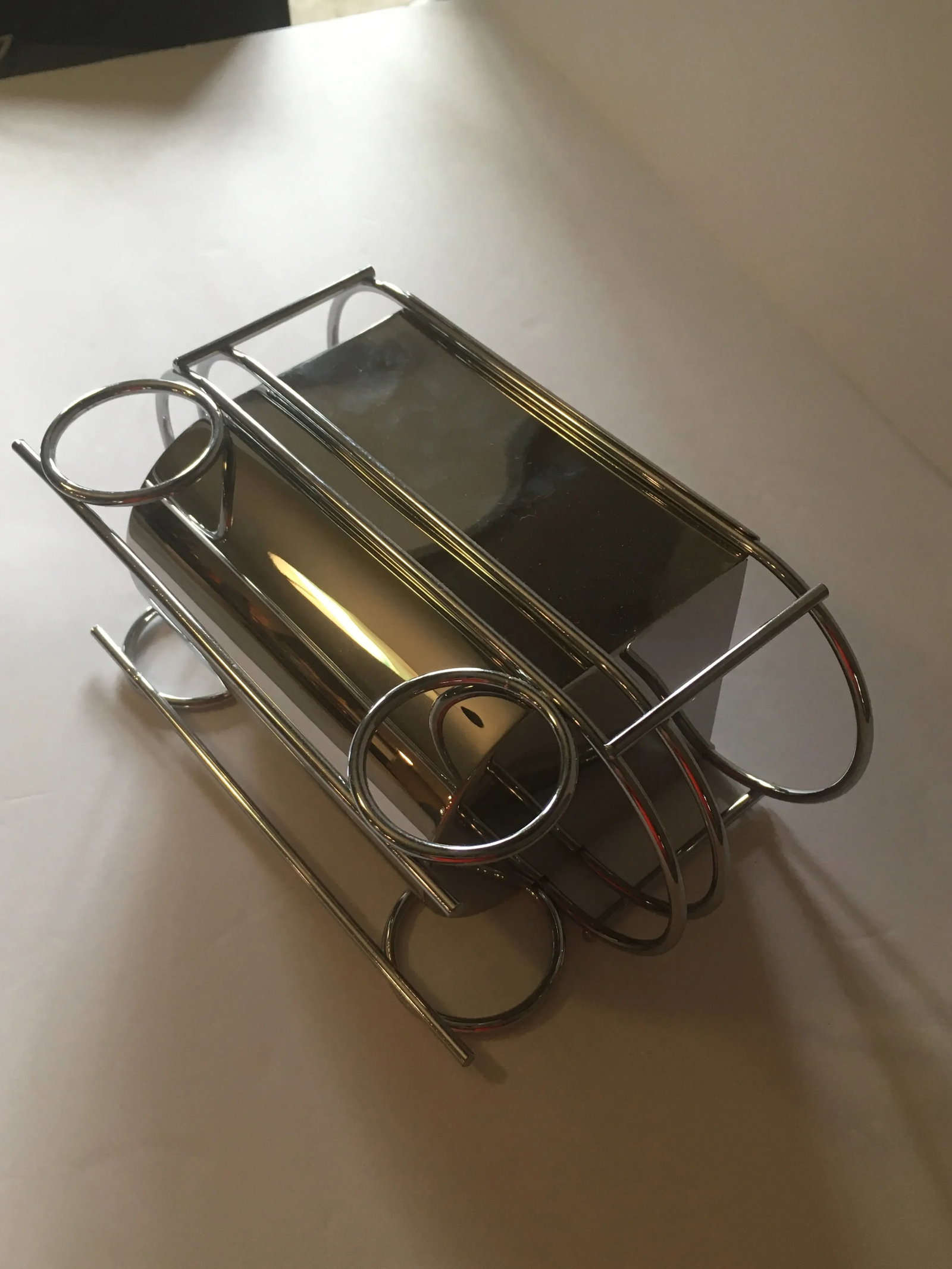 1970s Art Deco Style Chrome Caboose Wine Bottle Trolly - 10