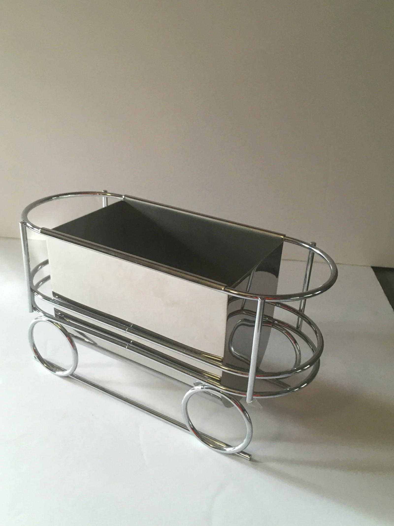 1970s Art Deco Style Chrome Caboose Wine Bottle Trolly - 4