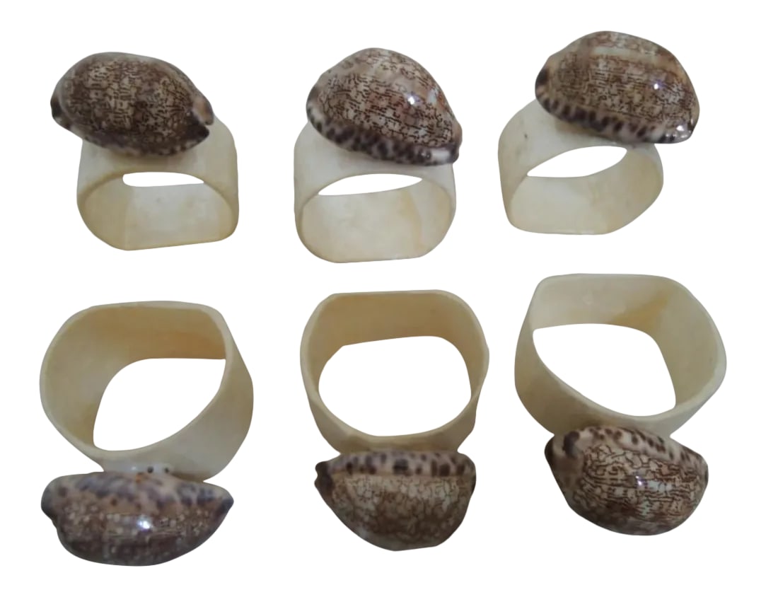 1960s Mother of Pearl and Shell Napkin Rings - Set of 6: Napkin Rings 6 Mother of Pearl and Genuine Shell Napkin Rings Vtg 60s NWOT. 6 Vintage 1960s Mother of Pearl and Genuine Shell Napkin Rings - NEW. 6 napkin rings, never used. Each is approx: 2" wide X
