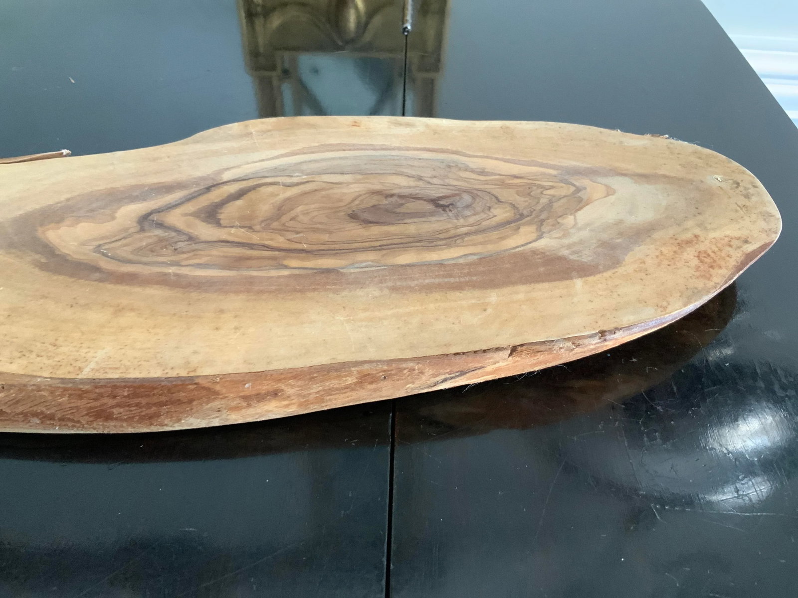 1970s Rustic Wooden Charcuterie Board With Live Edges - 6