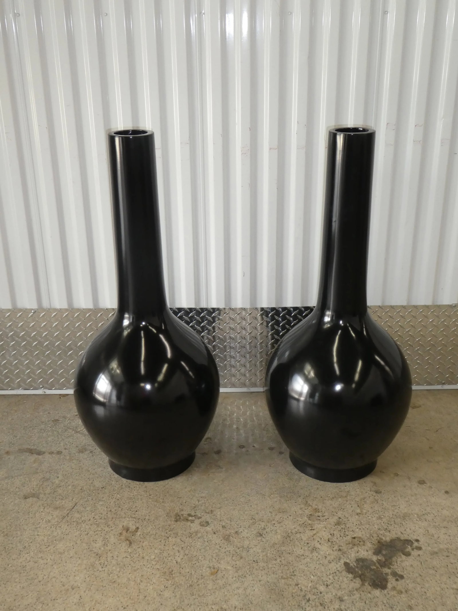 Large 1970's Black Bulbous Statuesque Floor Vases - 9