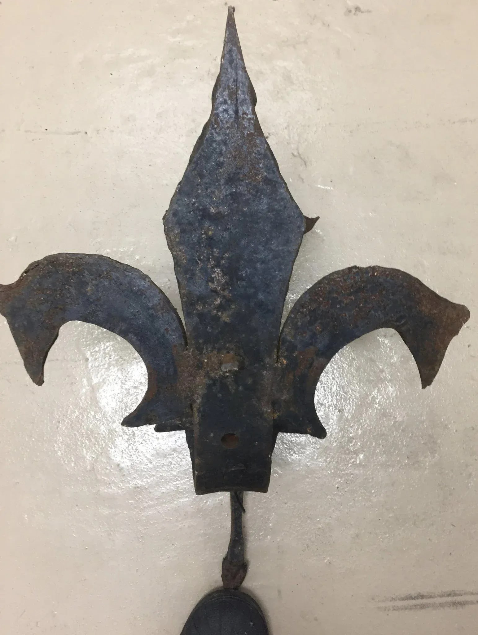 19th Century French Forged Iron Fleur De Lis Torchere Sconces - a Pair - 7