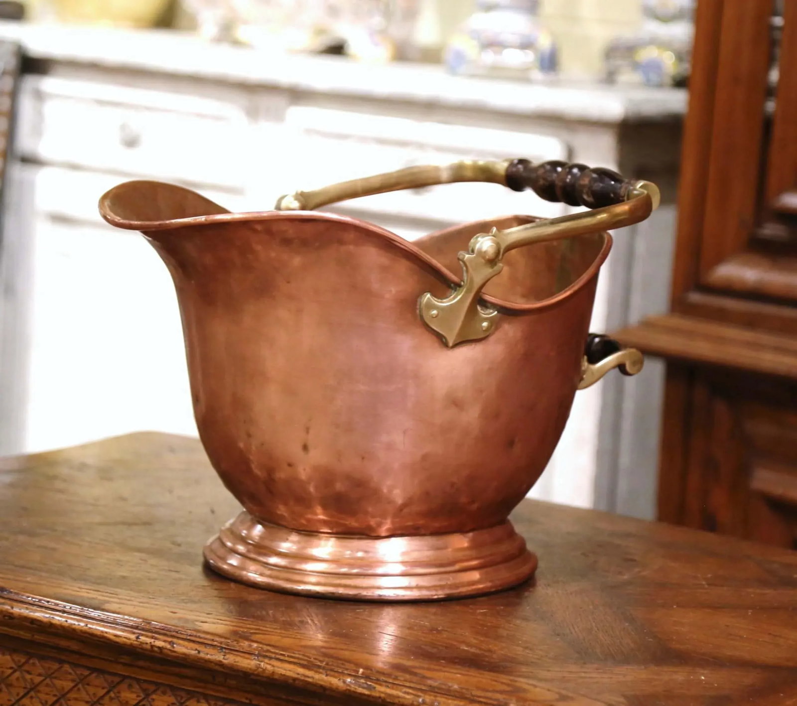 19th Century English Victorian Copper and Brass Coal Bucket - 10
