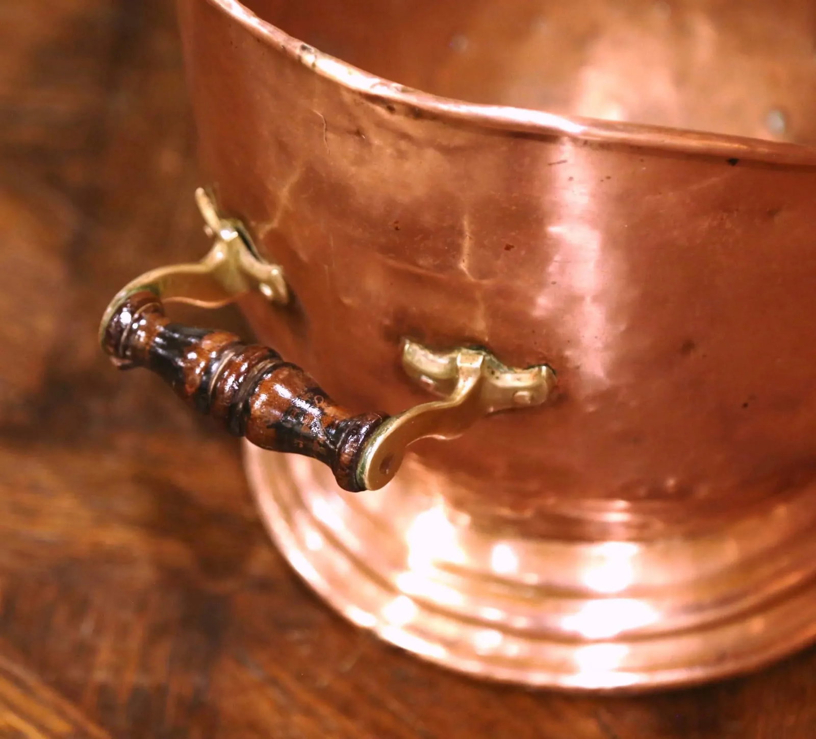19th Century English Victorian Copper and Brass Coal Bucket - 7