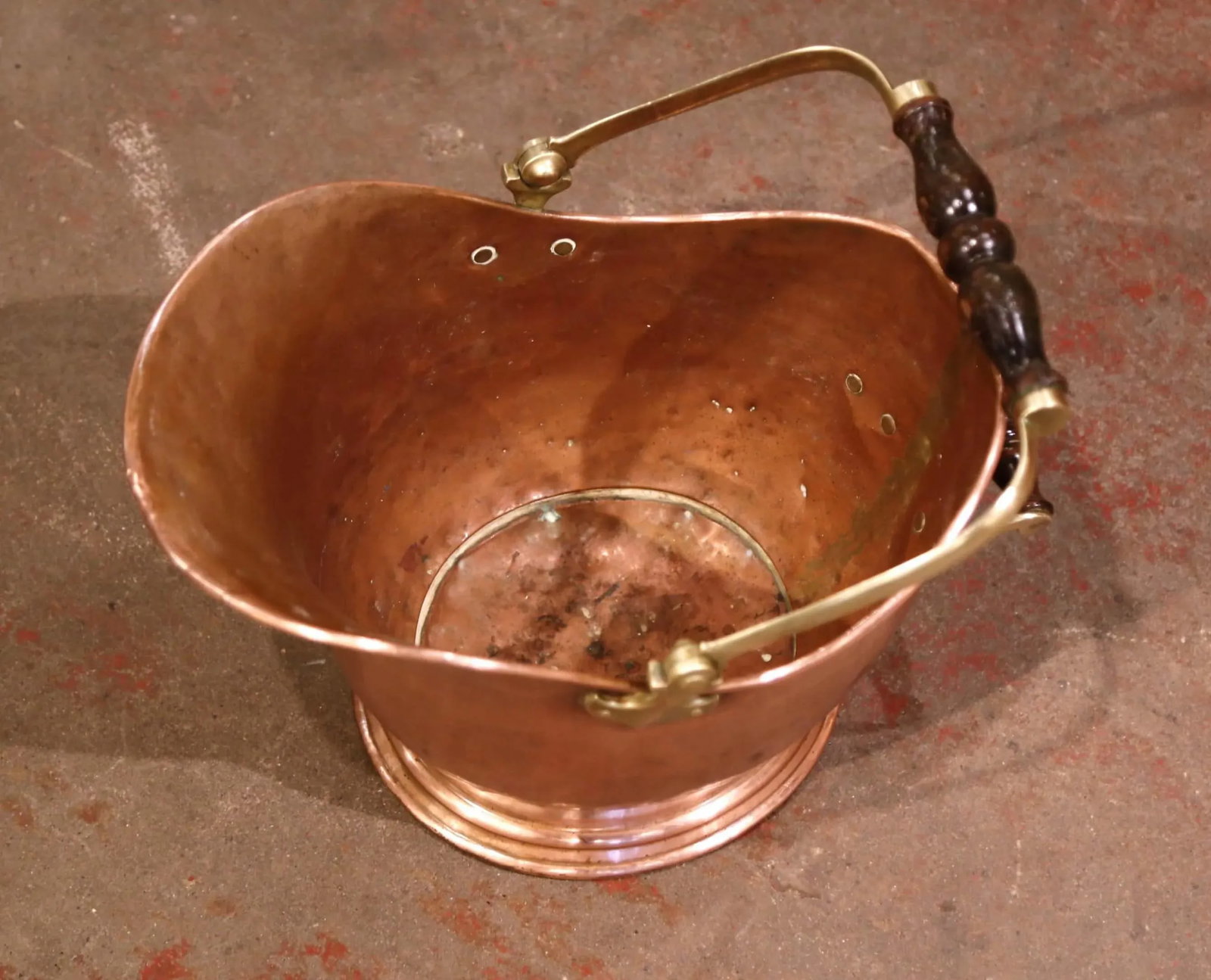 19th Century English Victorian Copper and Brass Coal Bucket - 8