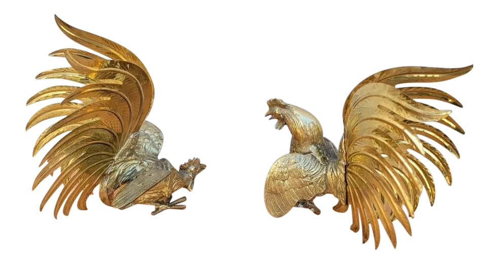 Vintage Fighting Rooster Bookends - Set of 2: Vintage Bronze Fighting Roosters, Book Ends, Sculptural Pieces - Set of 2 Rooster 1 H 8" D 5" W 9" Rooster 2 H 9" D 8" W 9" Condition: Alterations: Original Condition Unaltered Imperfections: Some
