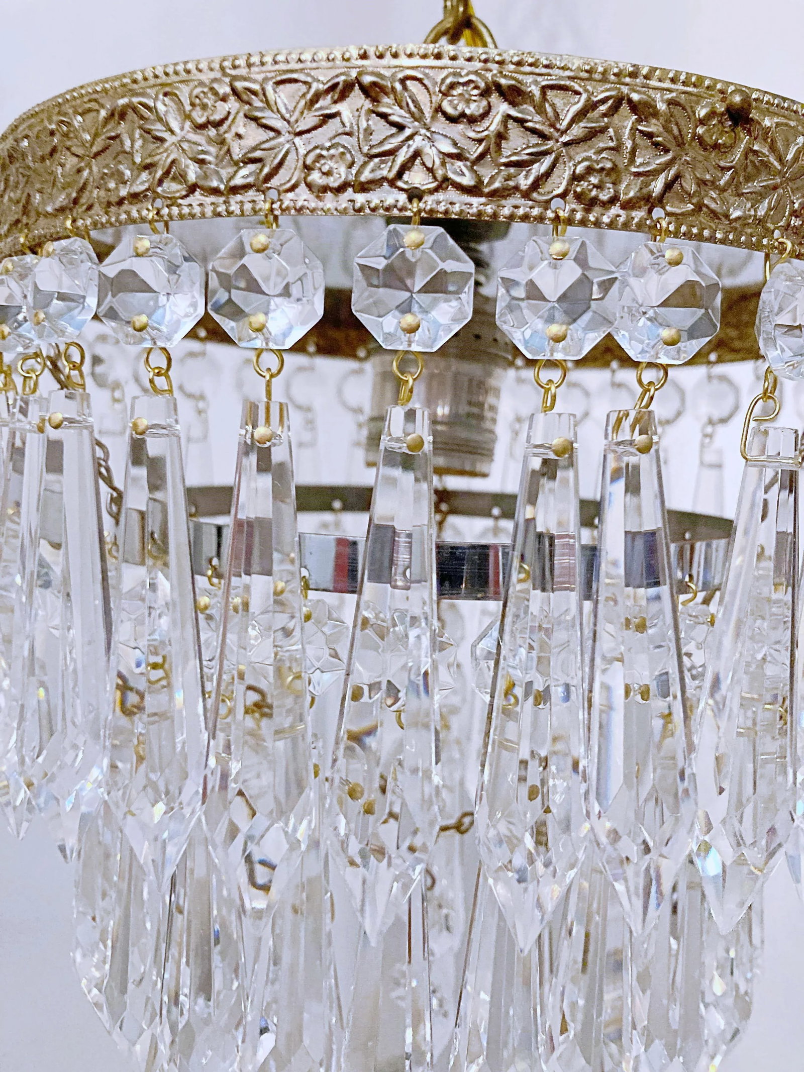 Vintage 1960s Italian Brass Rim Upside Down Layered Chandelier - 4
