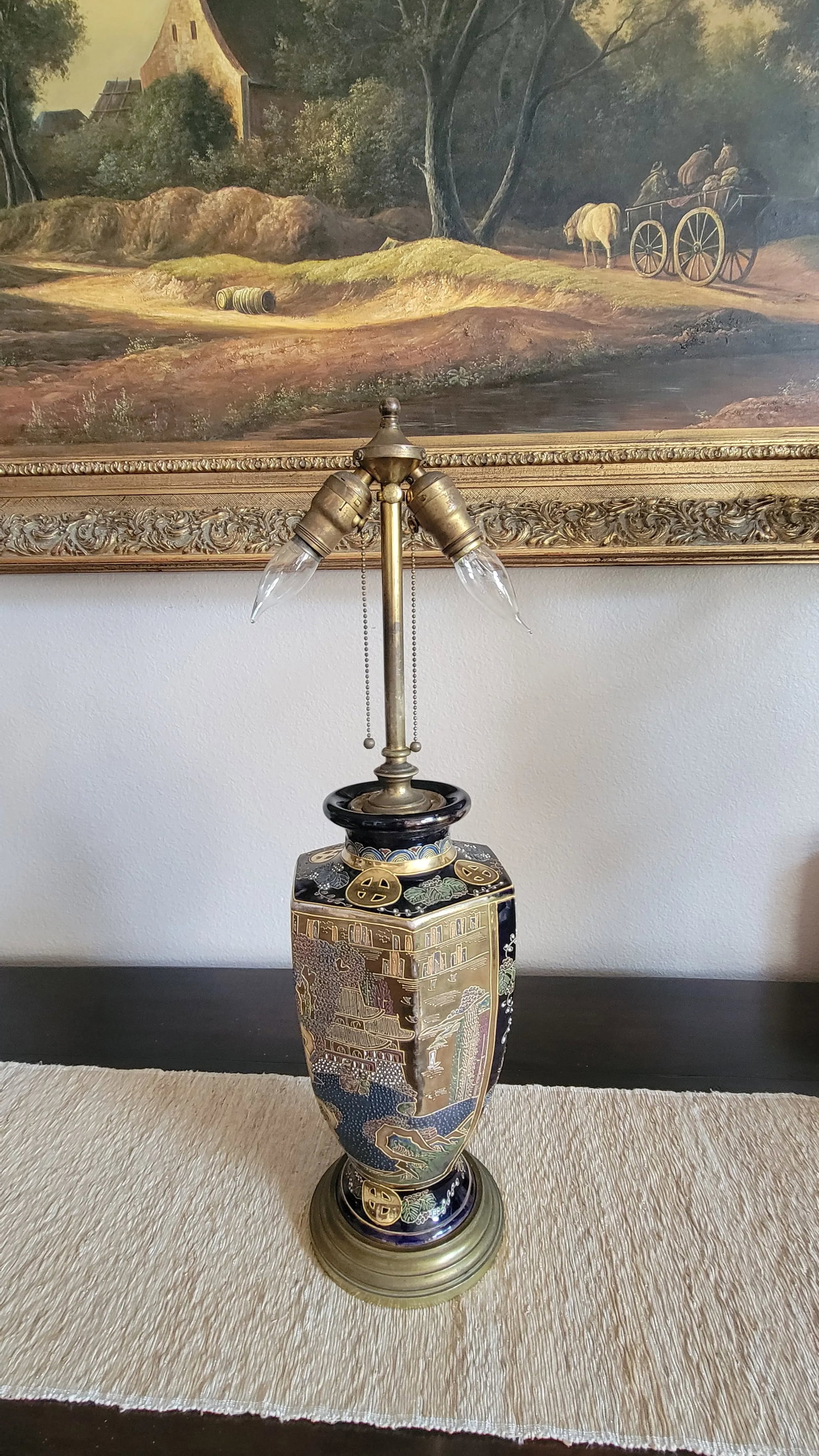 Gorgeous Vintage Hexagonal Asian Lamp - 3